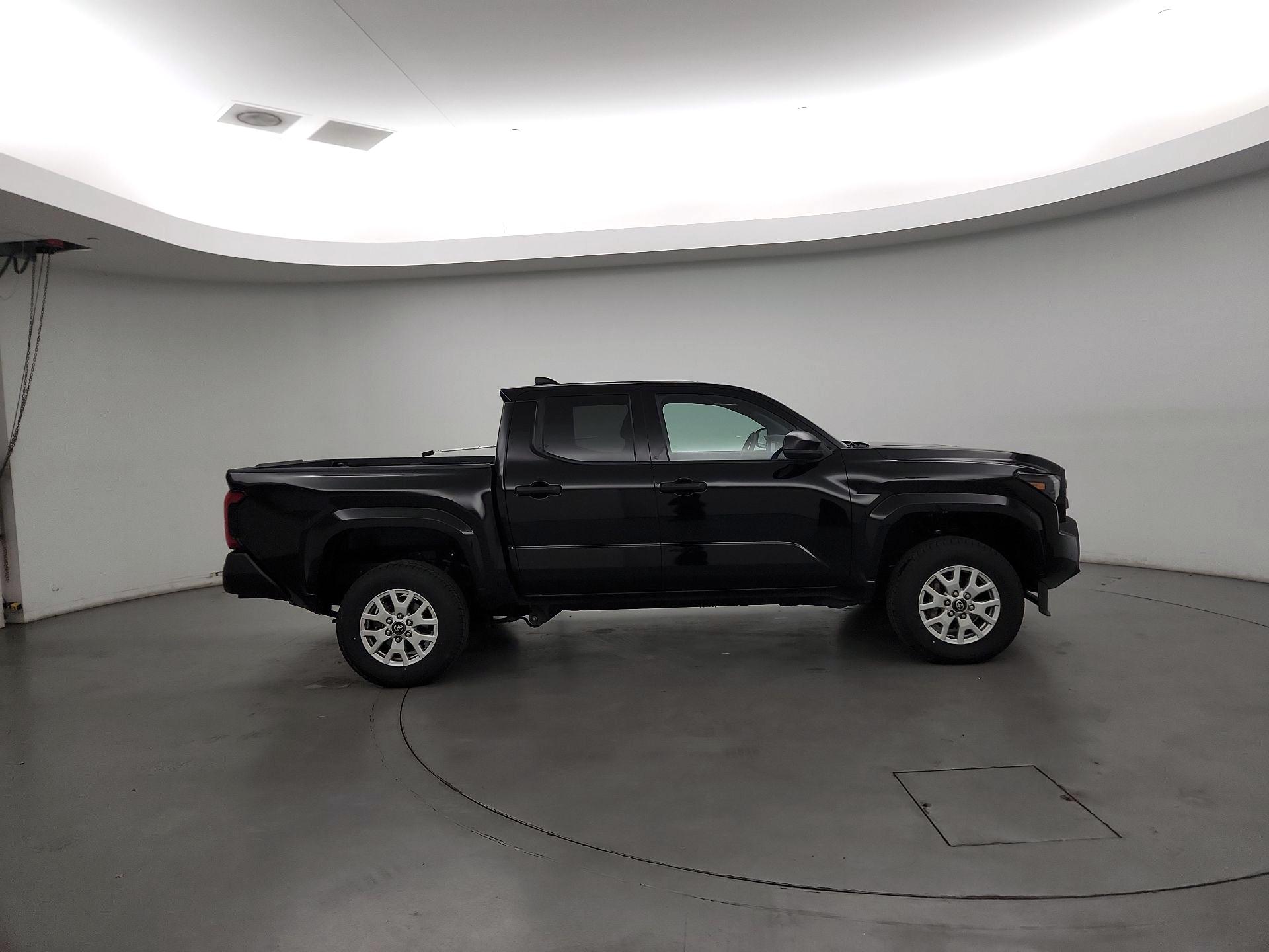 Thumbnail: 2024 Toyota Tacoma - 4