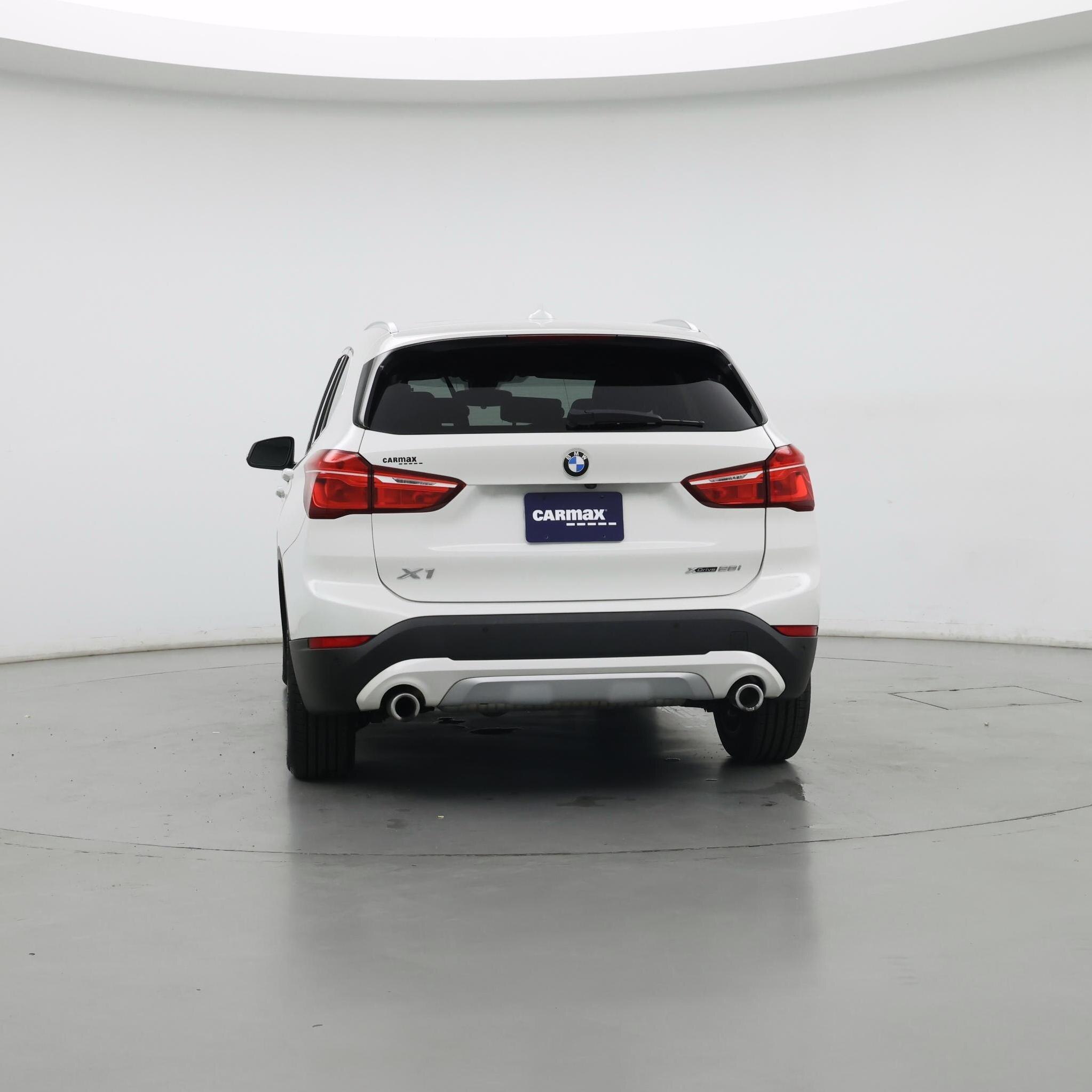 Thumbnail: 2022 BMW X1 - 6