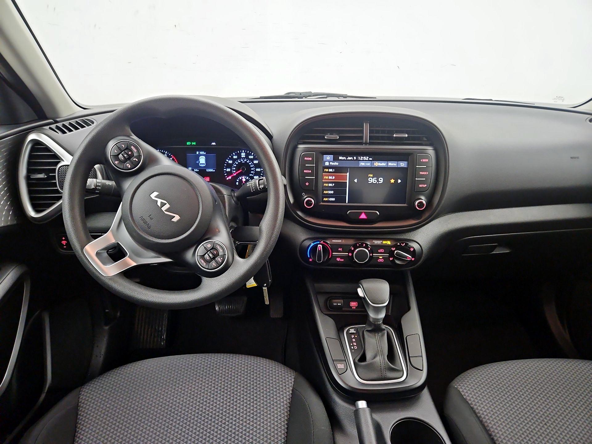 Thumbnail: 2022 Kia Soul - 9