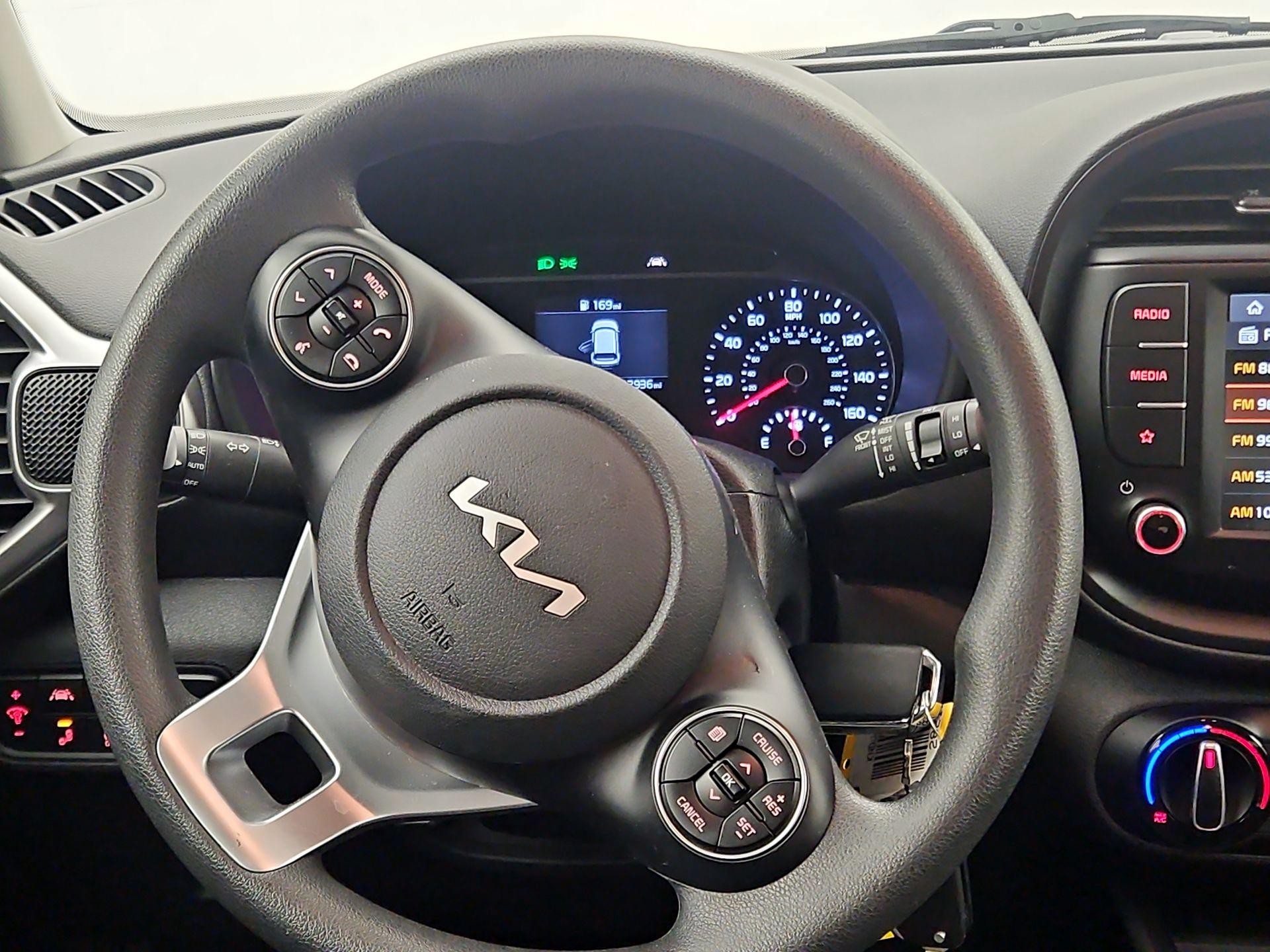 Thumbnail: 2022 Kia Soul - 10