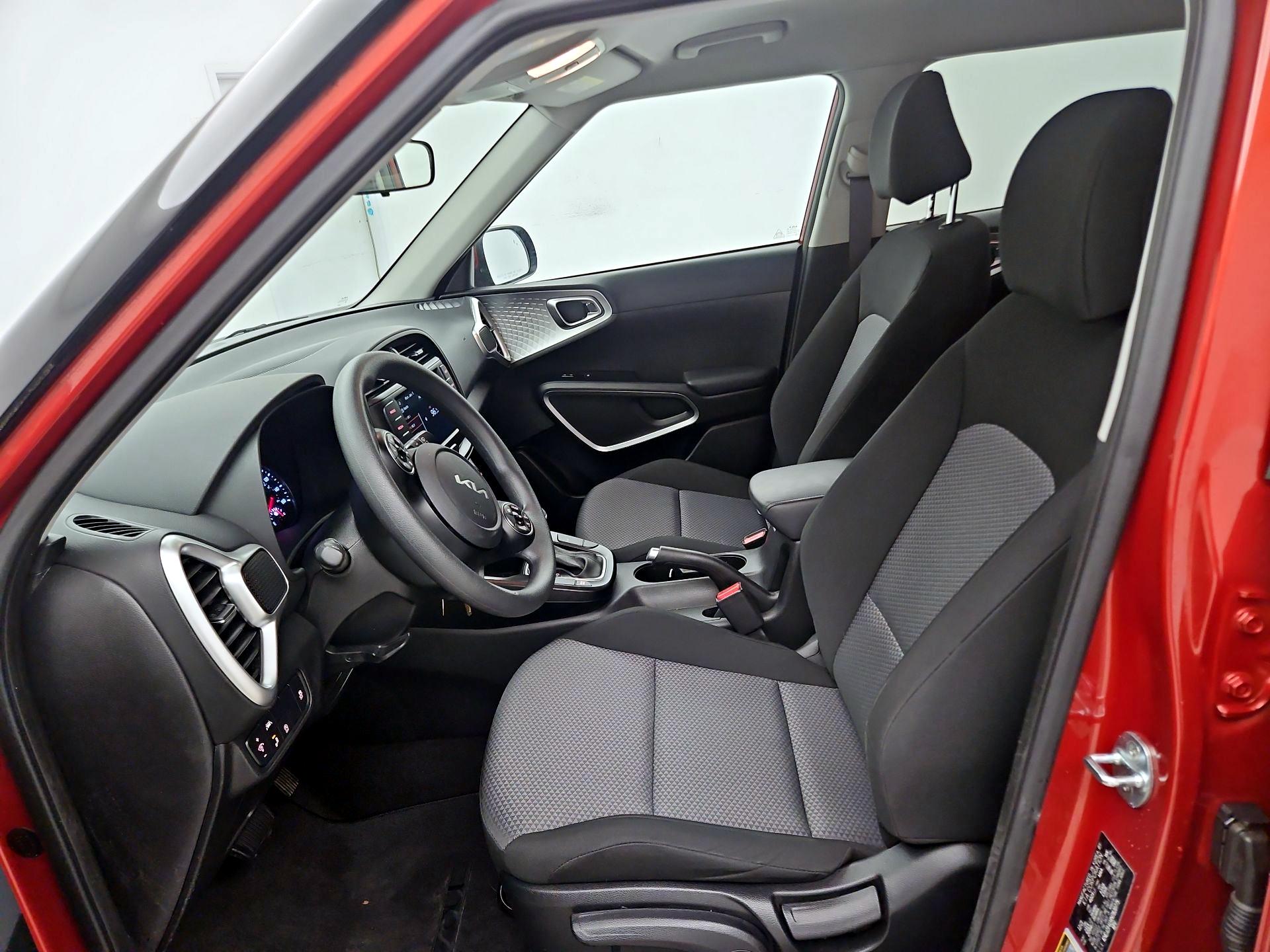 Thumbnail: 2022 Kia Soul - 11