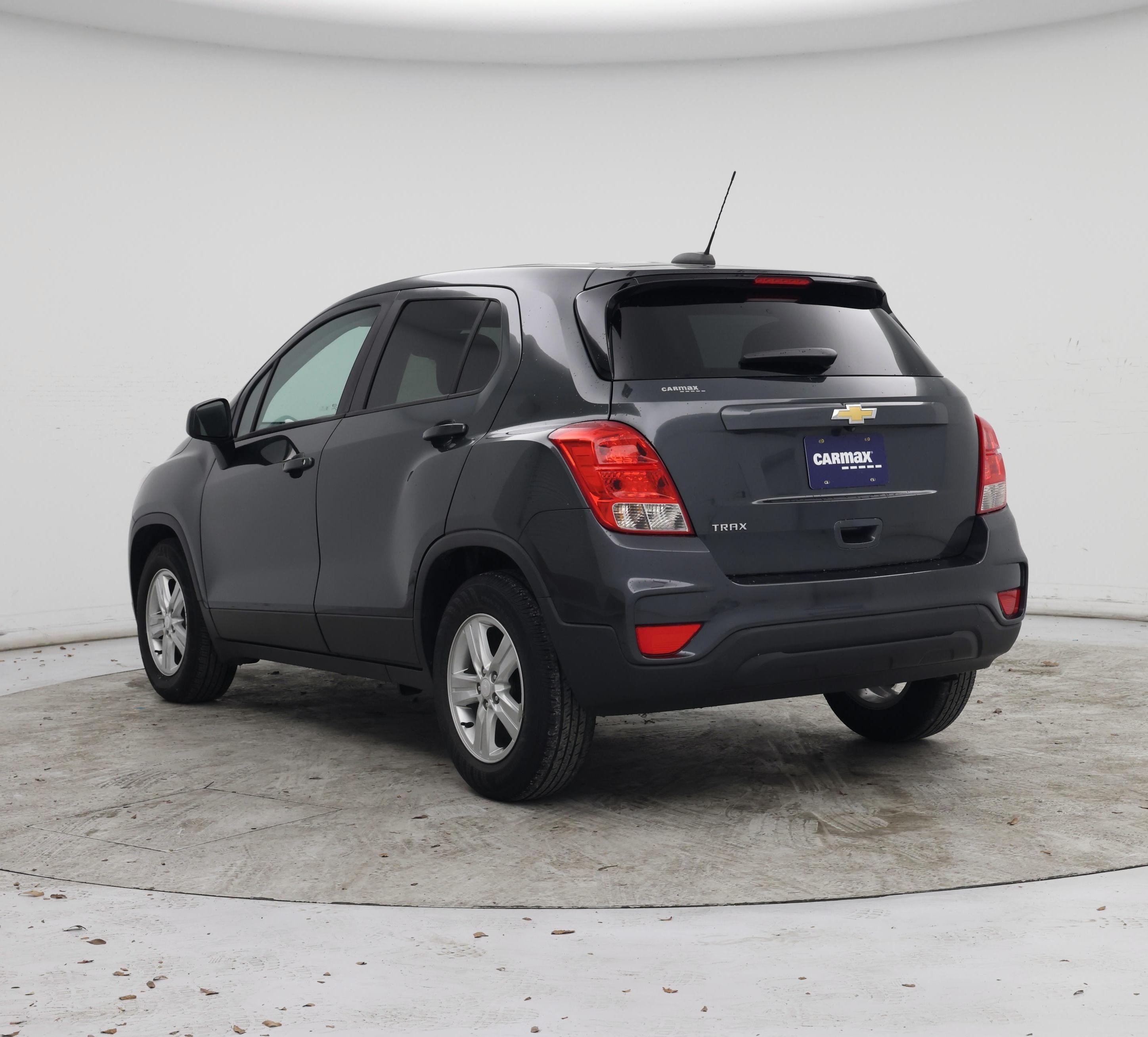 Thumbnail: 2020 Chevrolet Trax - 2