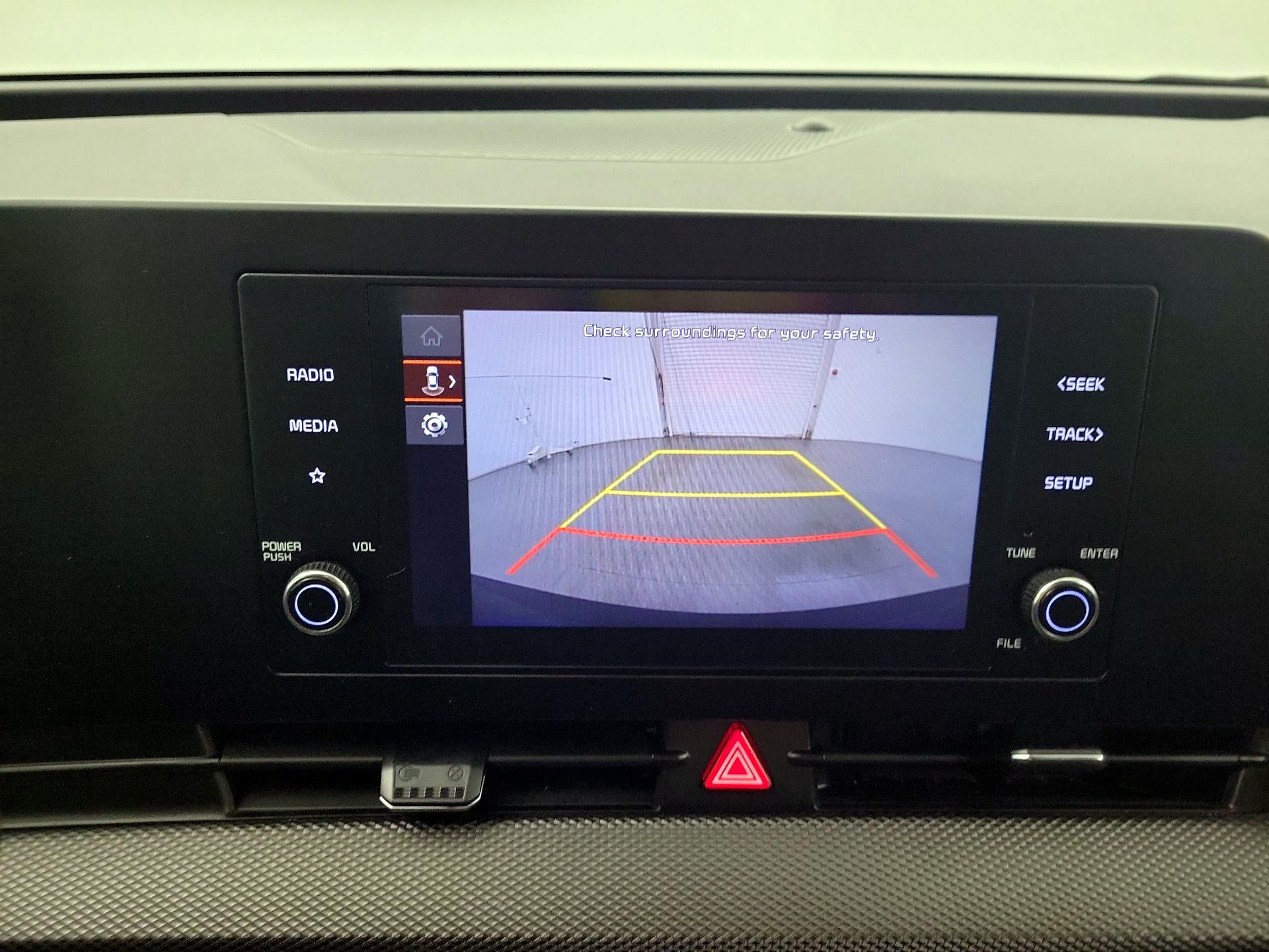 Thumbnail: 2023 Kia Sportage - 12