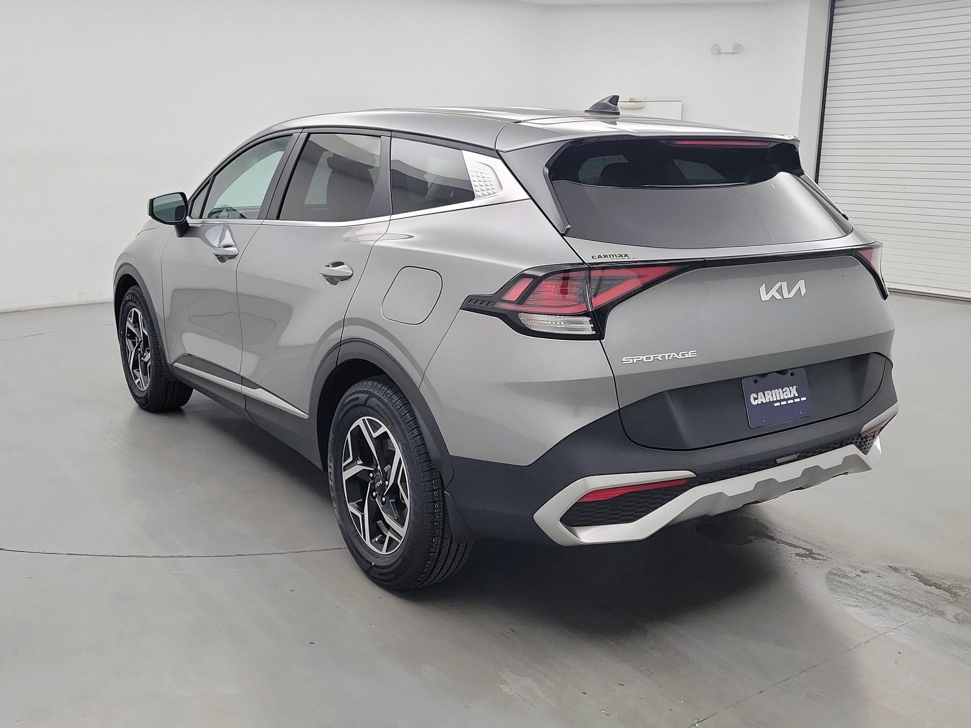 Thumbnail: 2023 Kia Sportage - 7