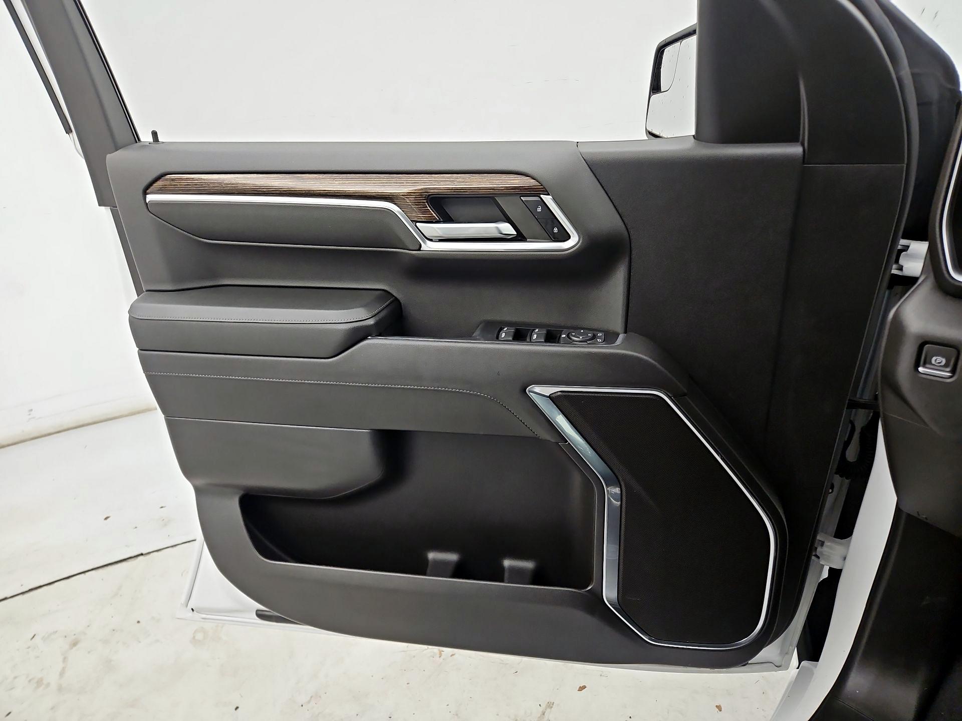 Thumbnail: 2023 GMC Sierra 1500 - 12