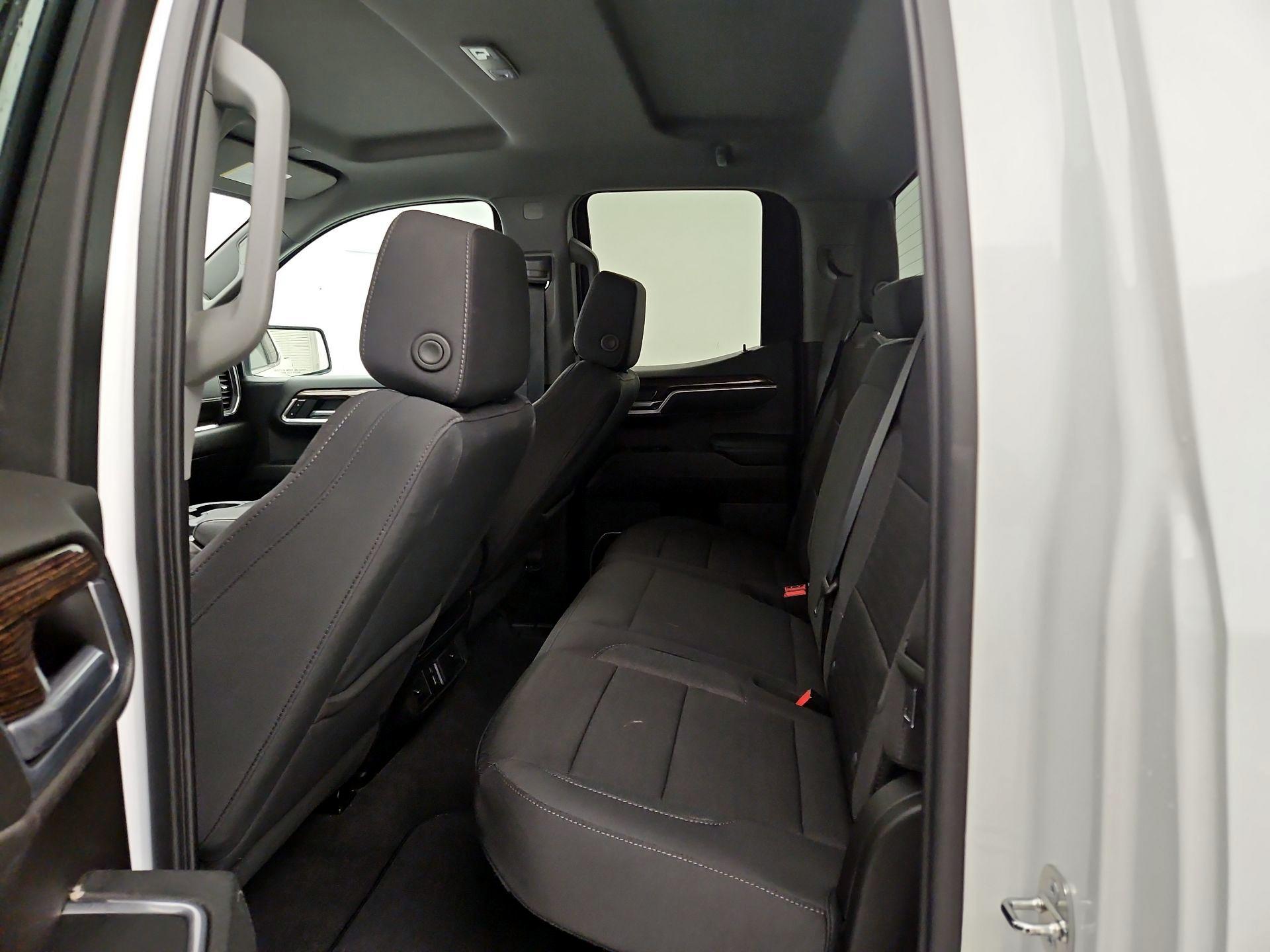 Thumbnail: 2023 GMC Sierra 1500 - 19