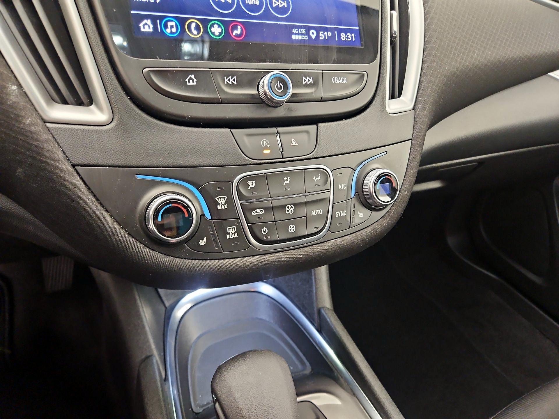 Thumbnail: 2023 Chevrolet Malibu - 16