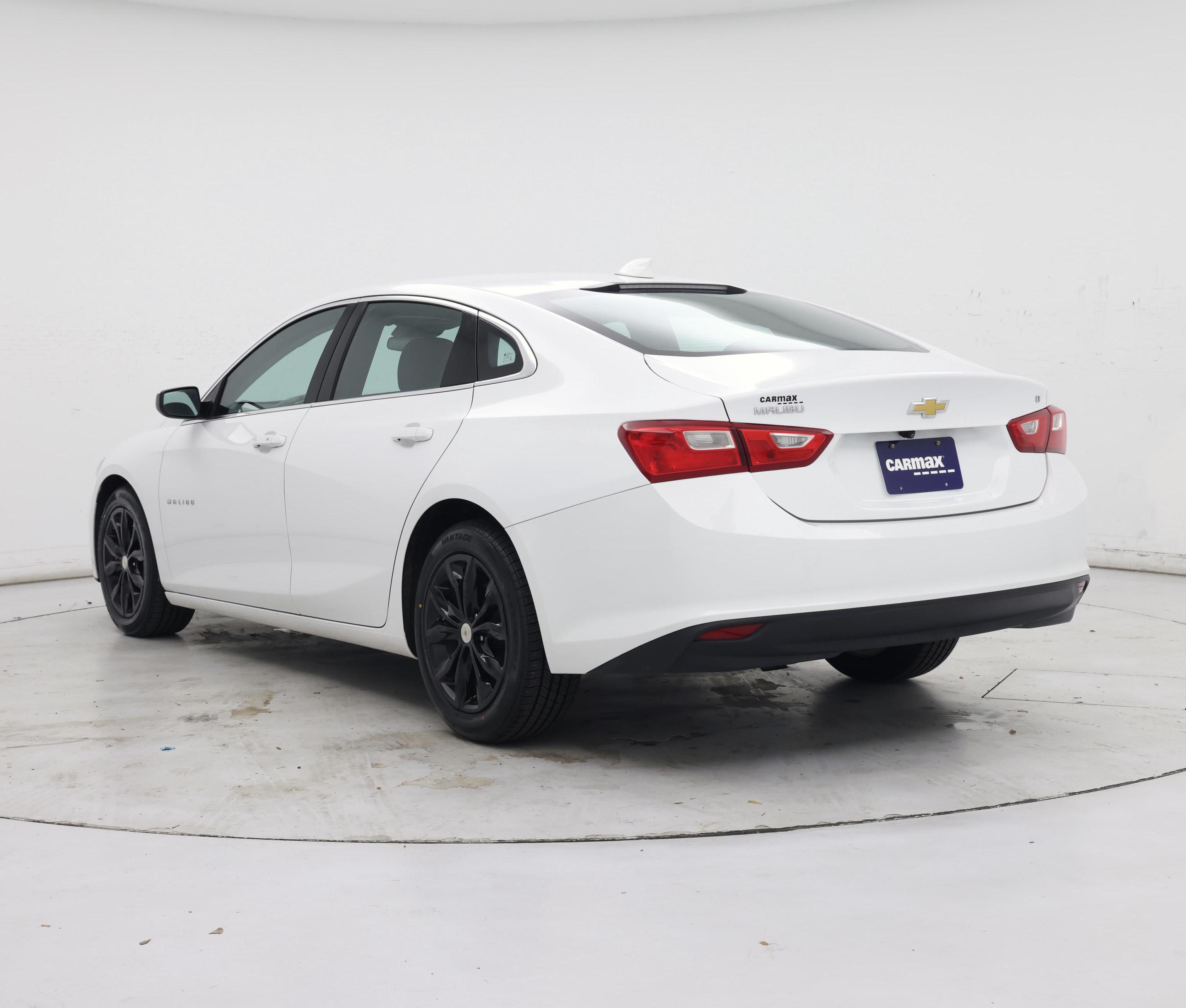 Thumbnail: 2023 Chevrolet Malibu - 2