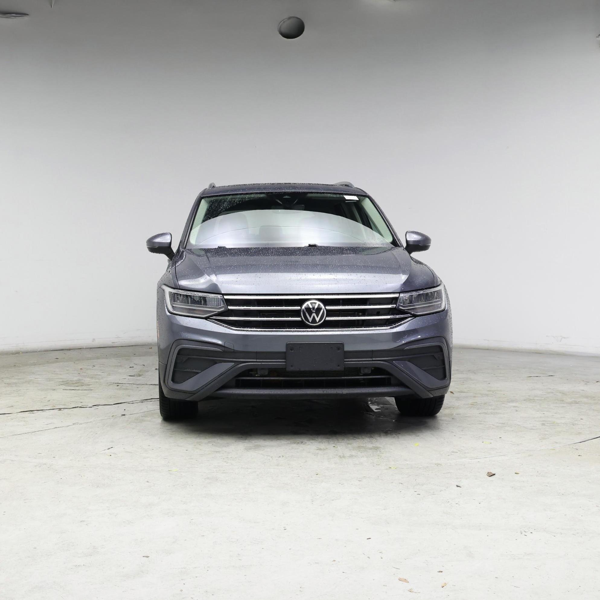 Thumbnail: 2022 Volkswagen Tiguan - 5