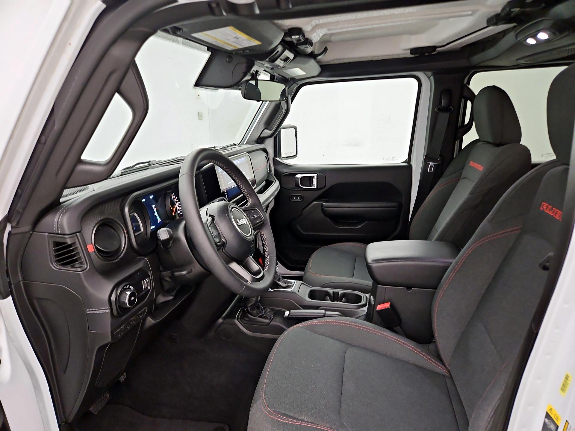 Thumbnail: 2025 Jeep Wrangler - 11