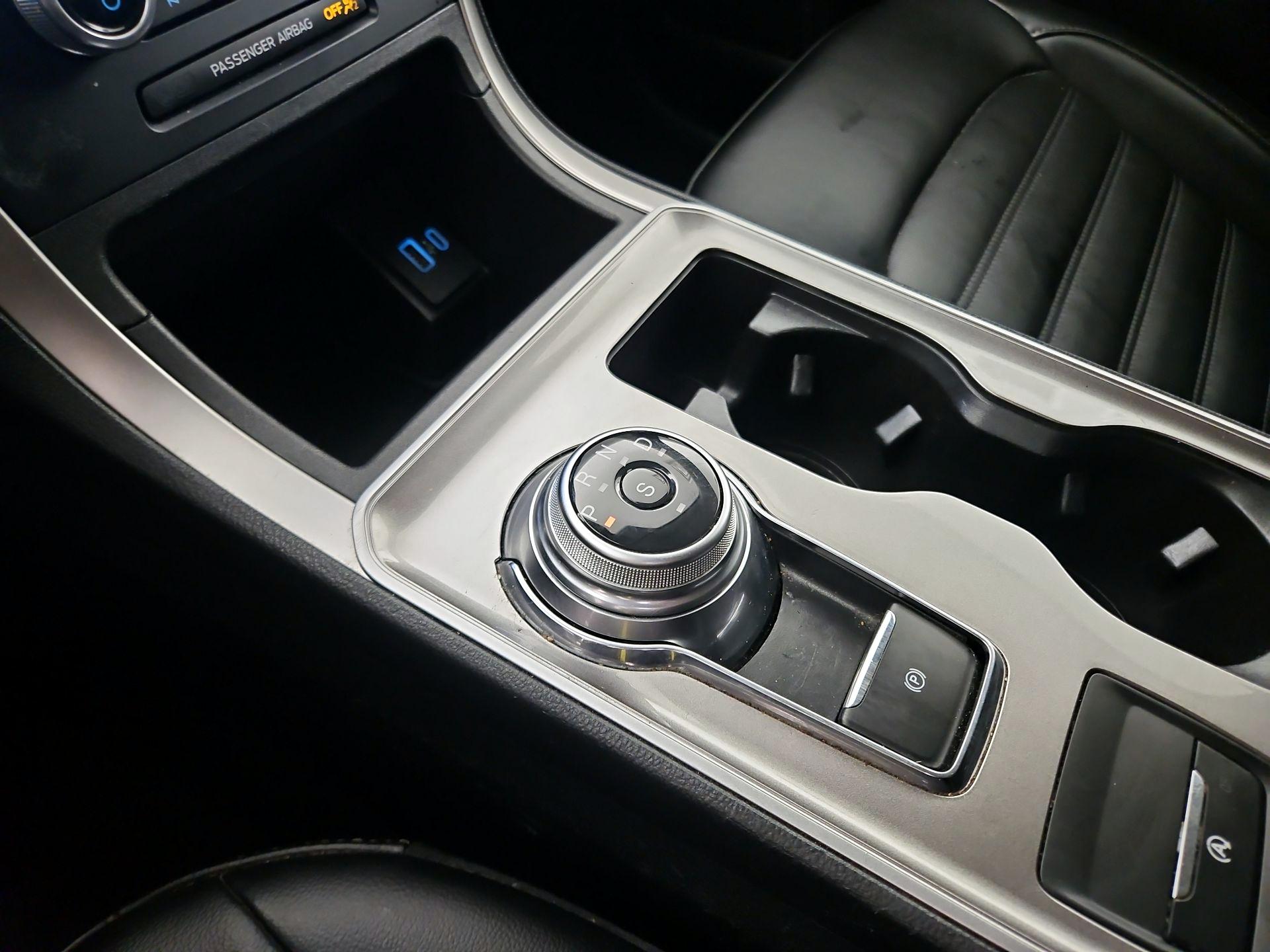 Thumbnail: 2023 Ford Edge - 17