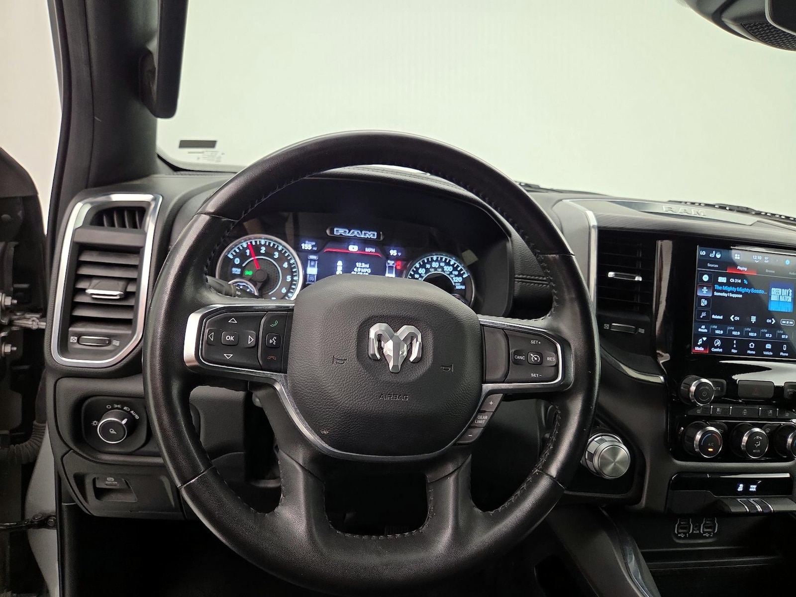 2024 RAM Ram 1500 Pickup Laramie - Photo 11