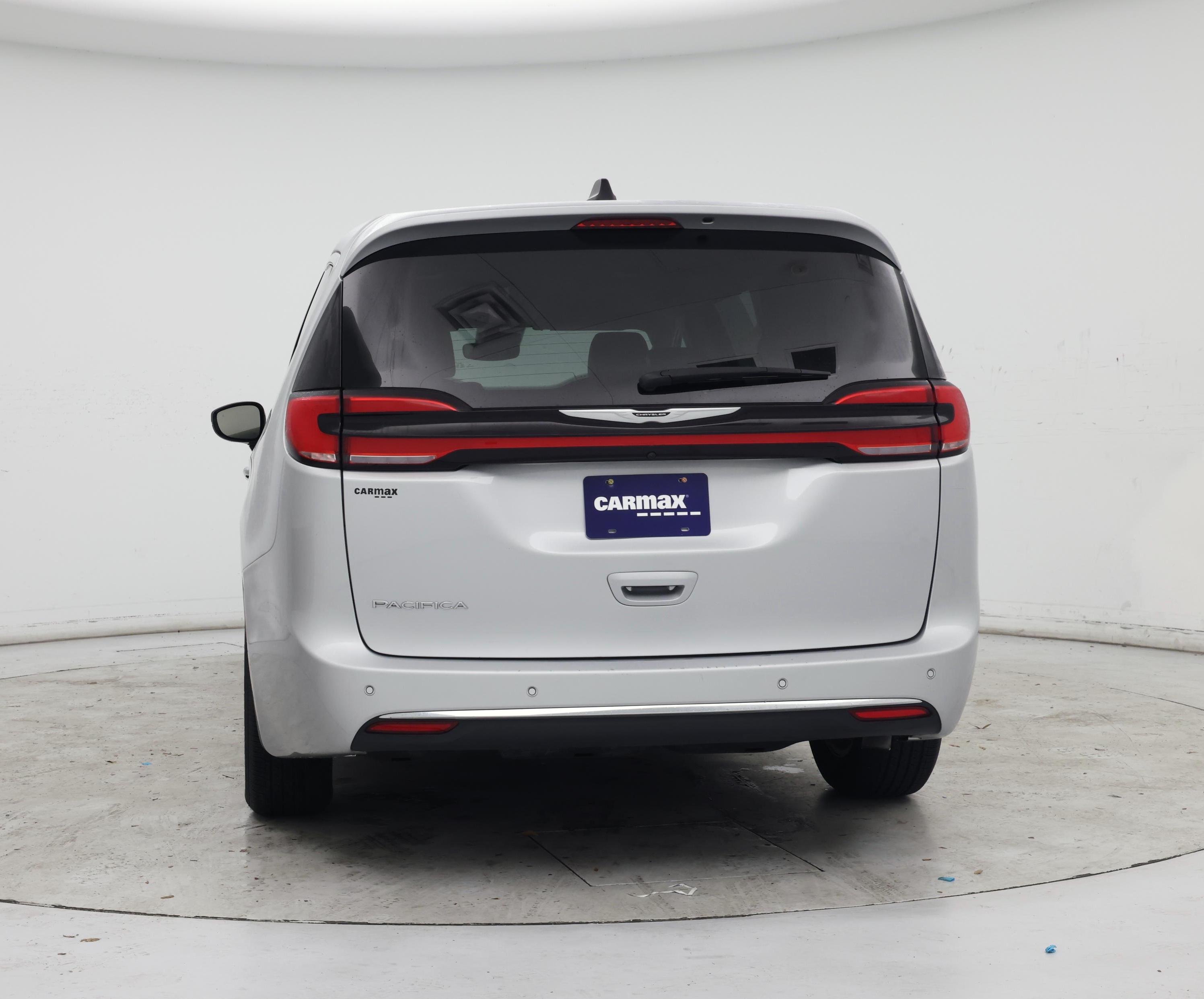 Thumbnail: 2024 Chrysler Pacifica - 6