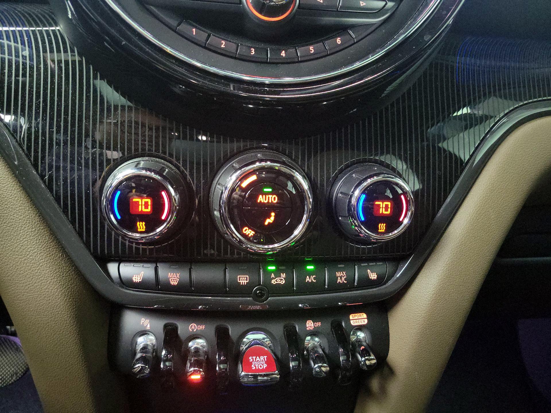 Thumbnail: 2019 MINI Cooper Countryman - 17