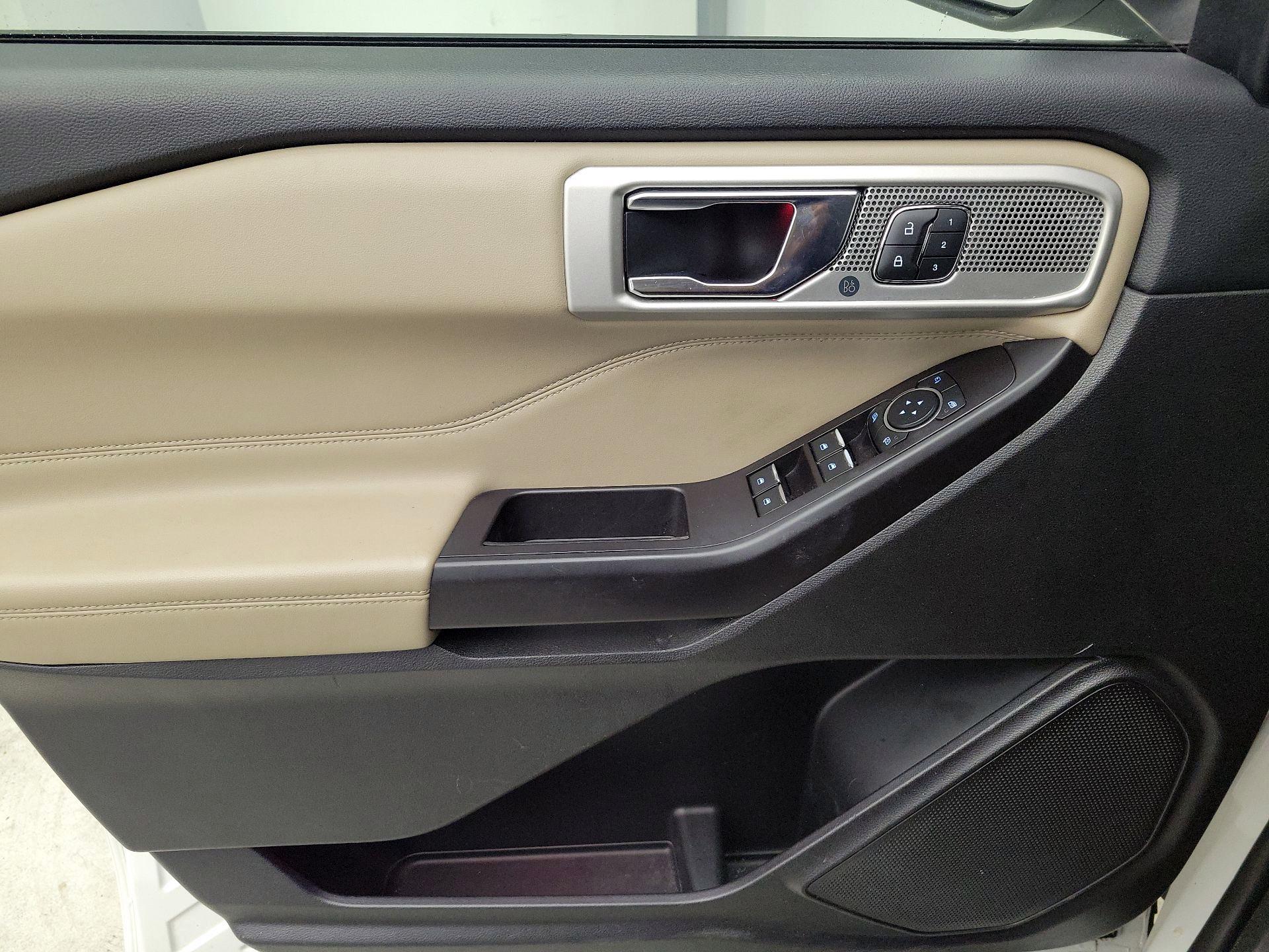 Thumbnail: 2020 Ford Explorer - 12