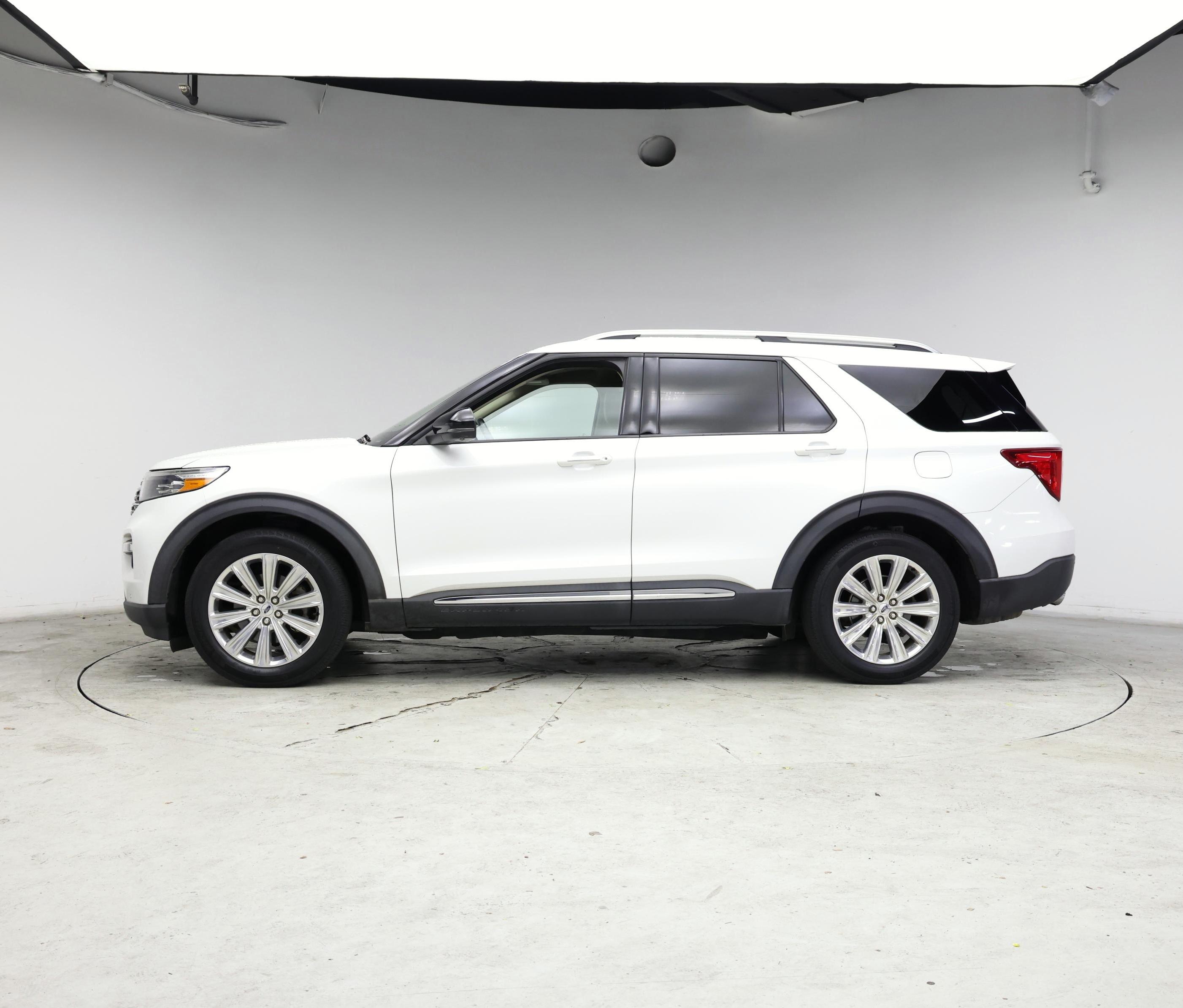 Thumbnail: 2020 Ford Explorer - 3
