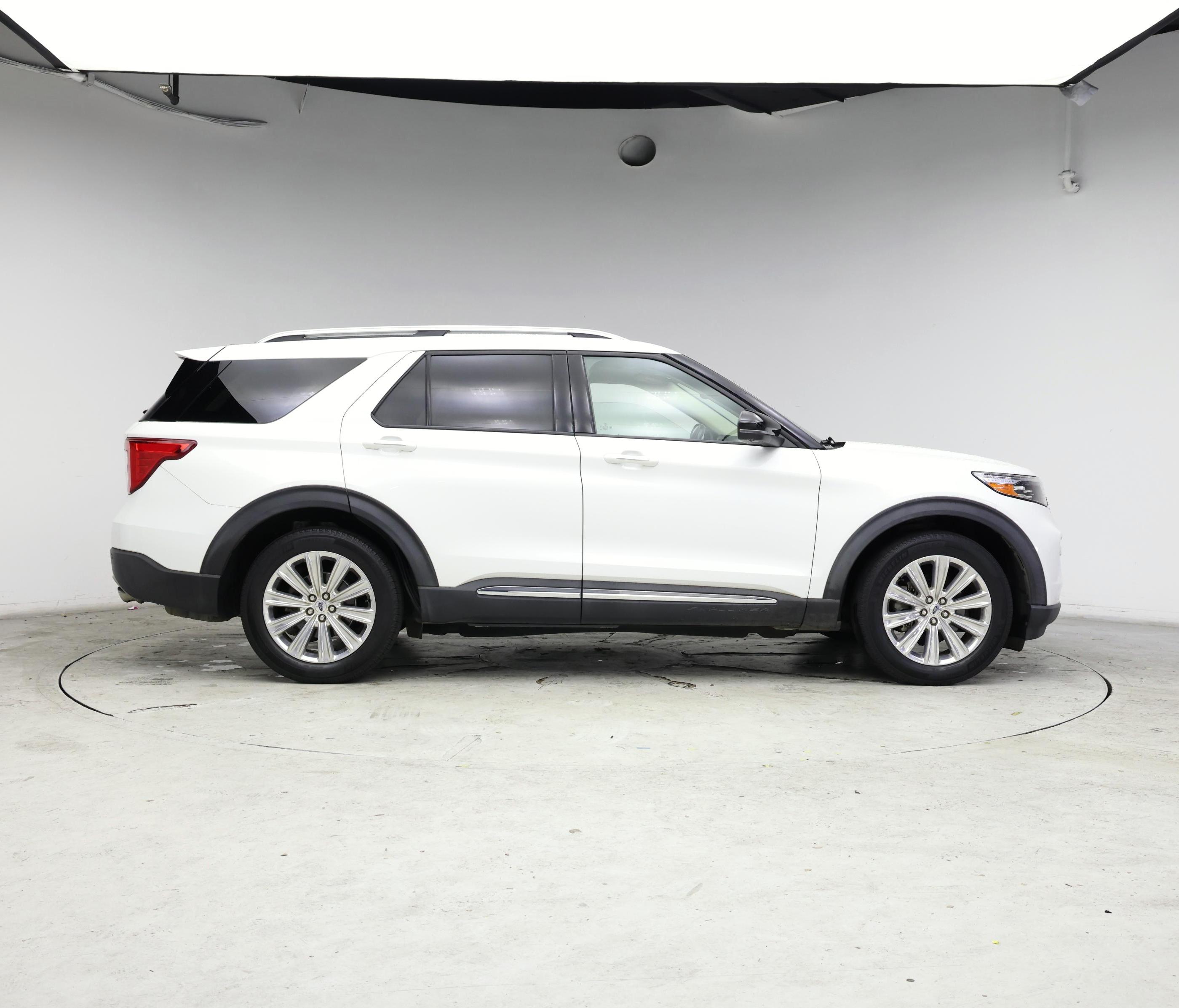 Thumbnail: 2020 Ford Explorer - 7