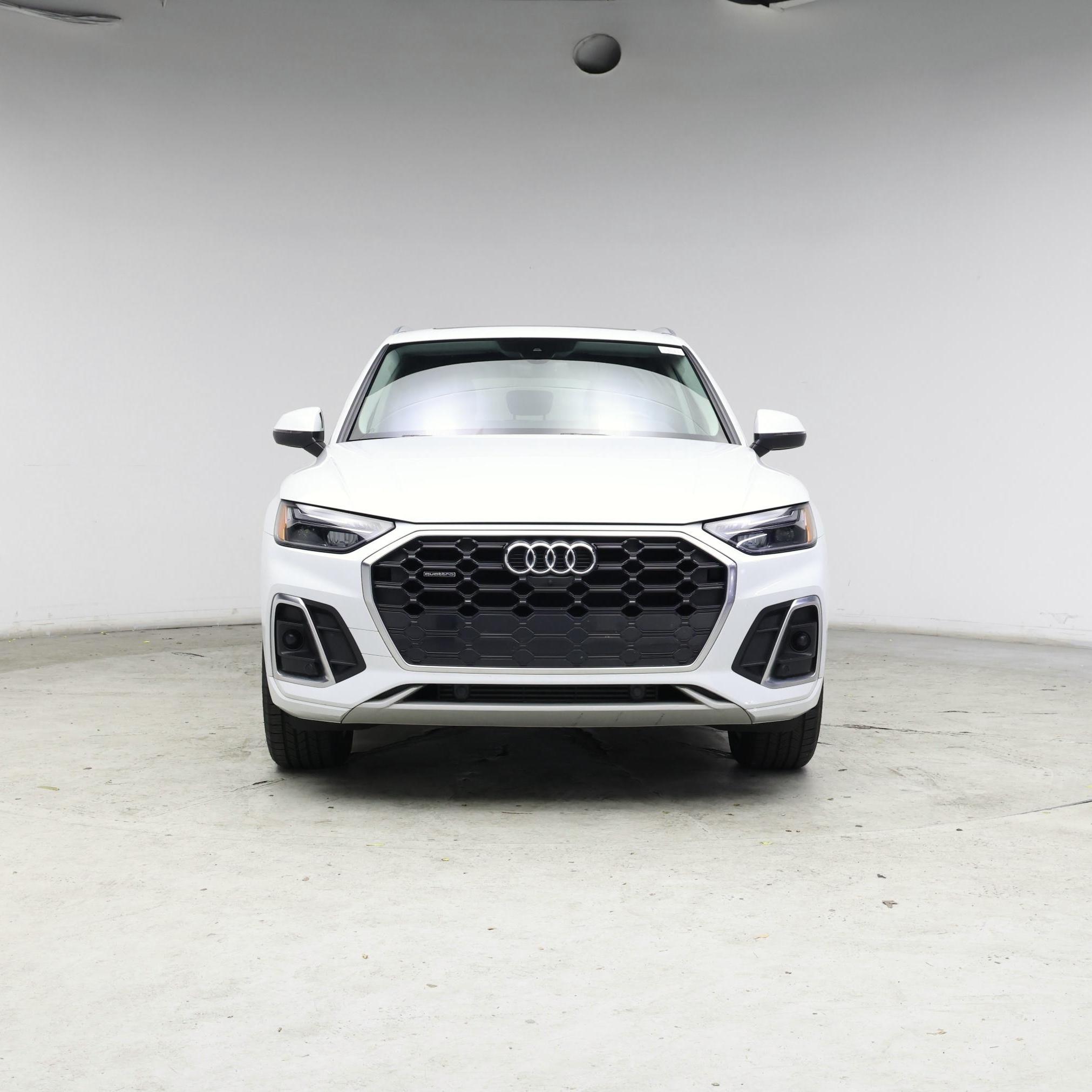 Thumbnail: 2023 Audi Q5 - 5