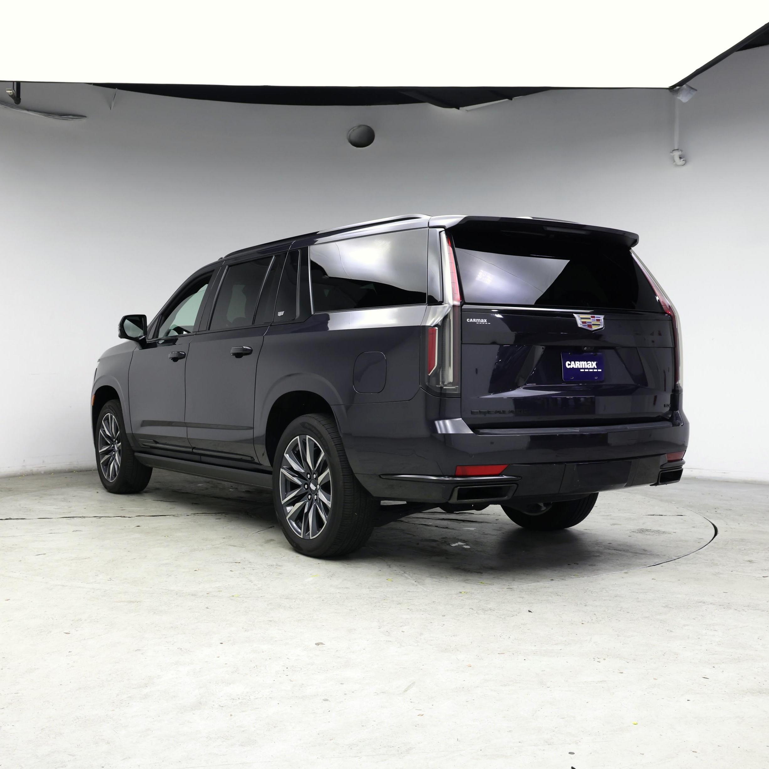 Thumbnail: 2022 Cadillac Escalade - 2