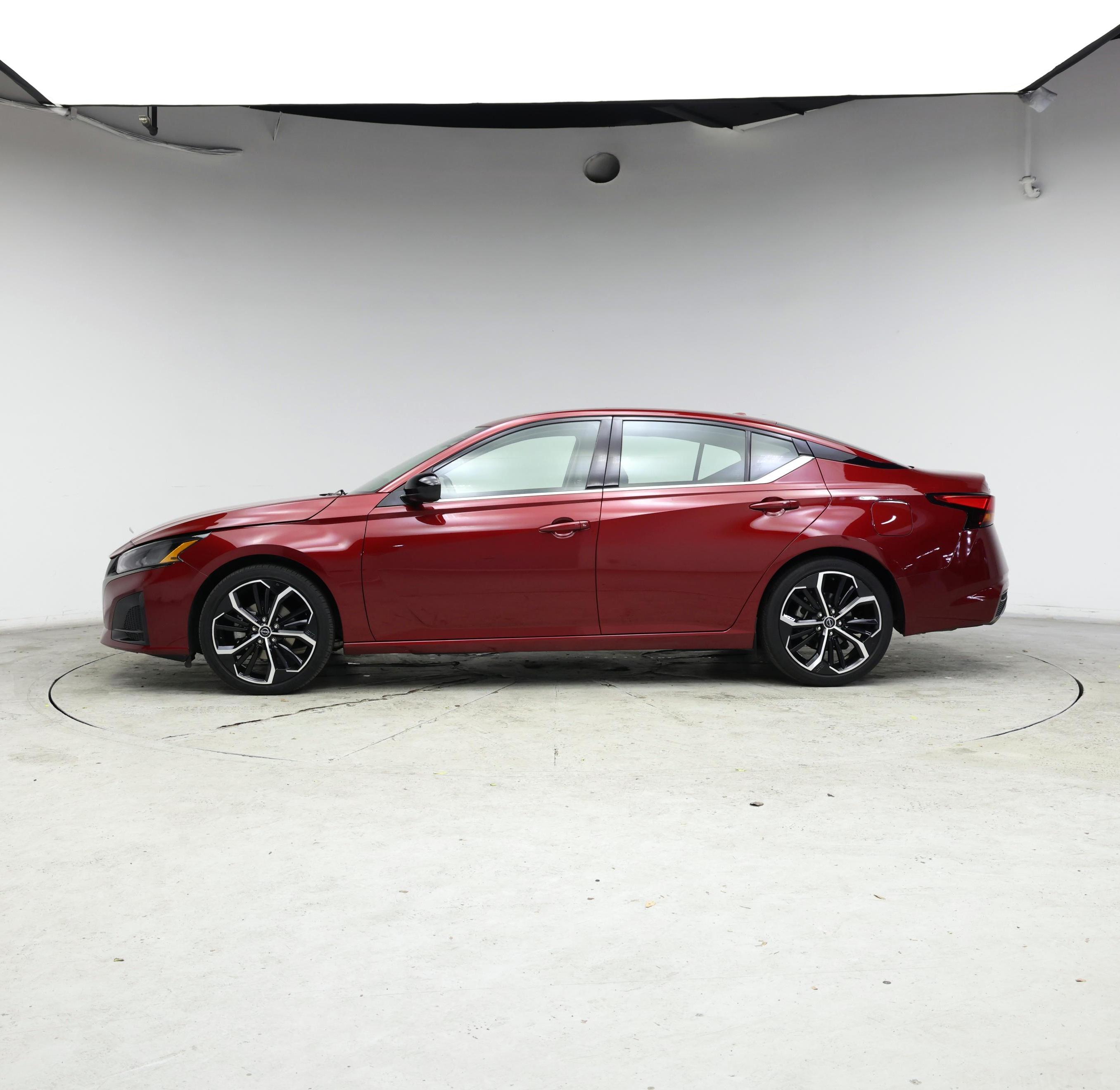 Thumbnail: 2024 Nissan Altima - 3