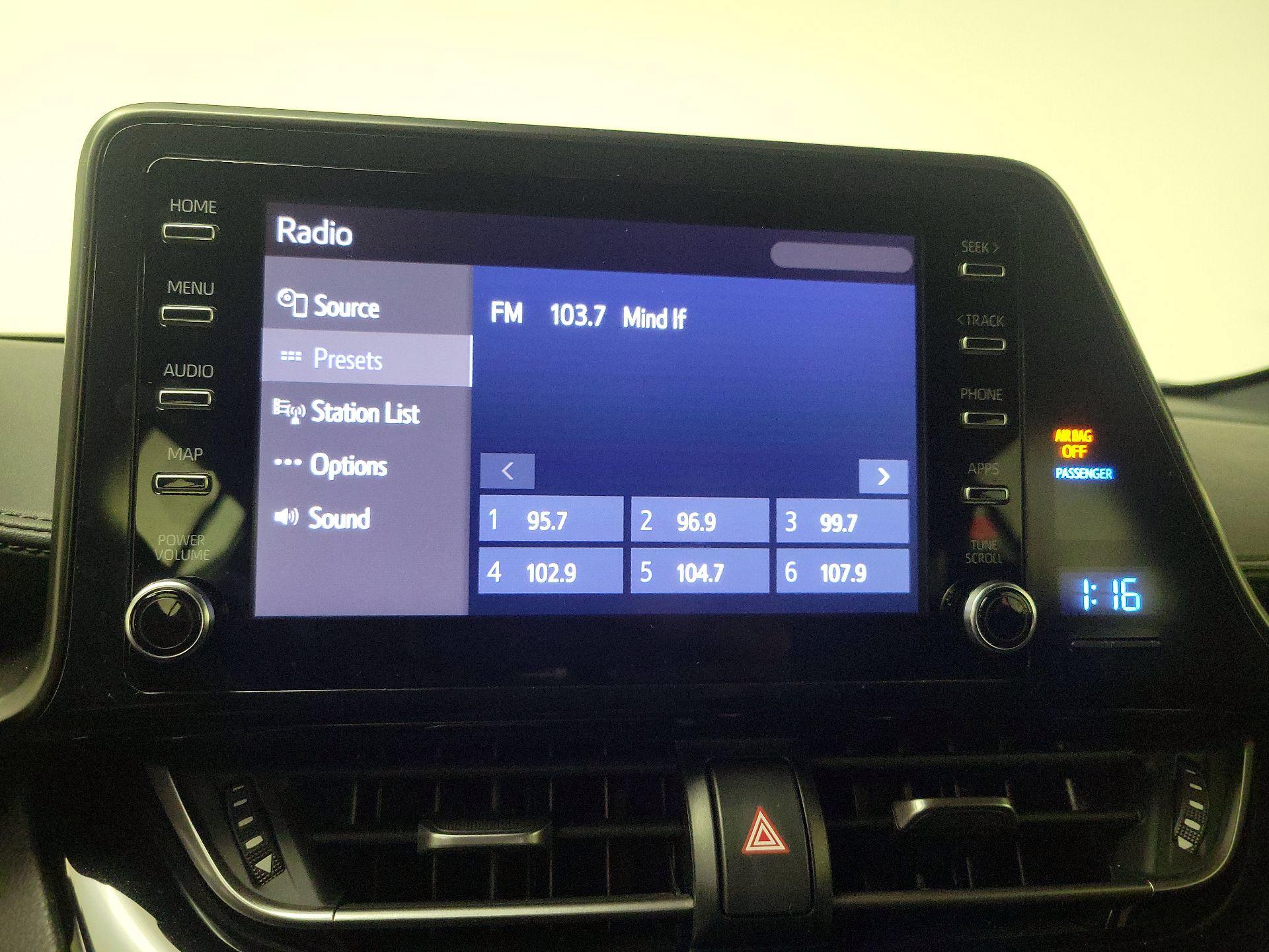 Thumbnail: 2019 Toyota C-HR - 15