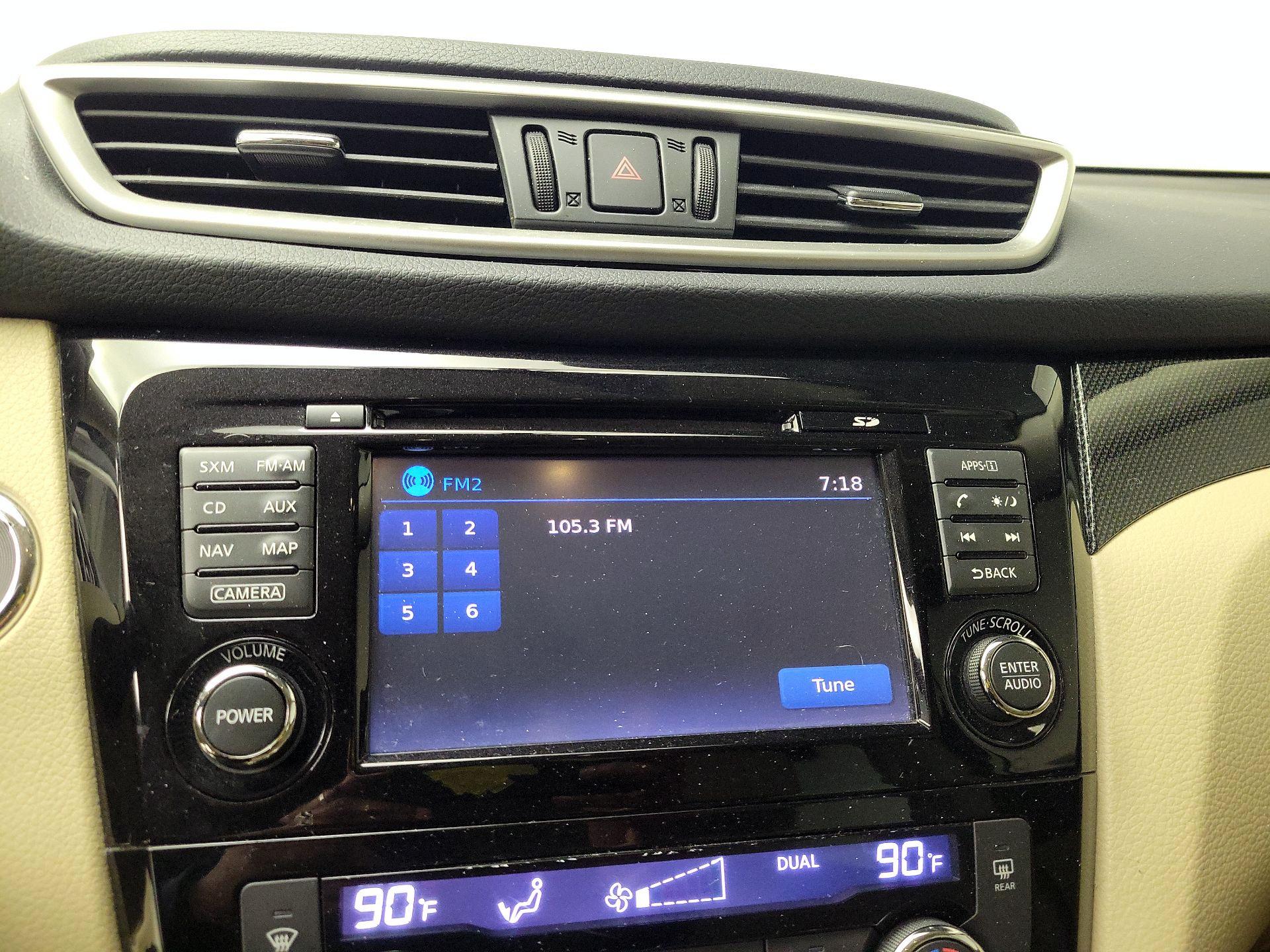 Thumbnail: 2014 Nissan Rogue - 16