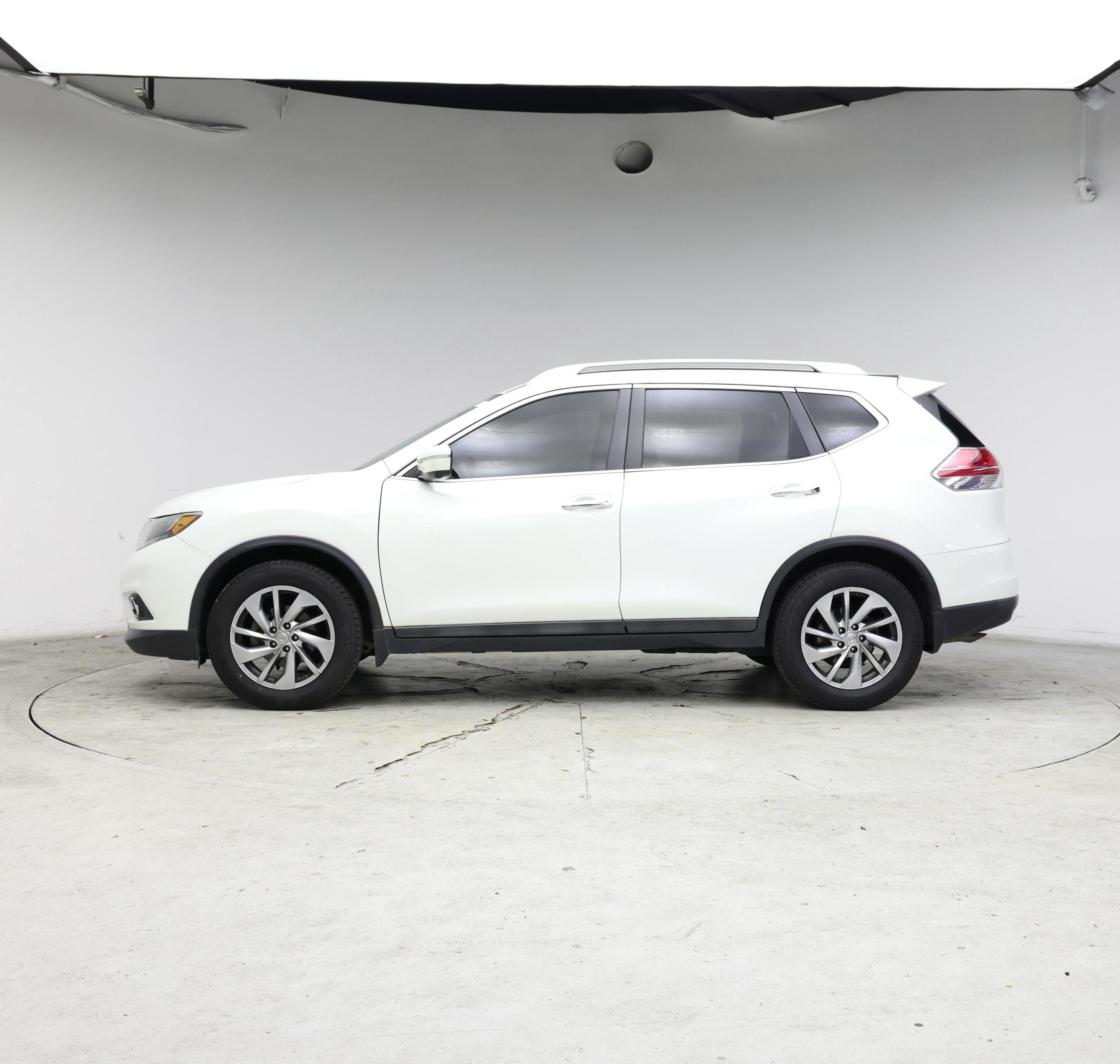 Thumbnail: 2014 Nissan Rogue - 3