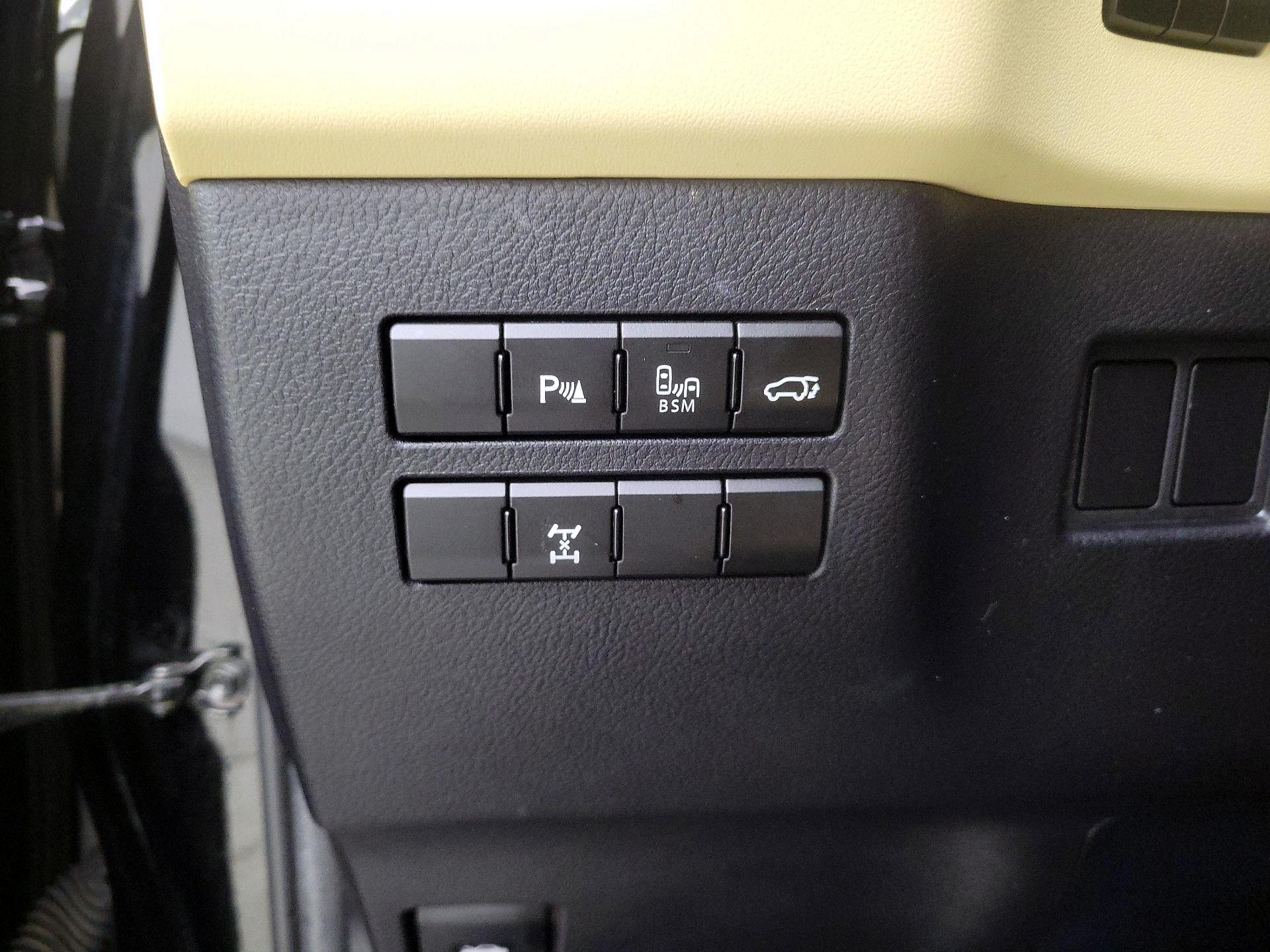 Thumbnail: 2015 Lexus NX - 13