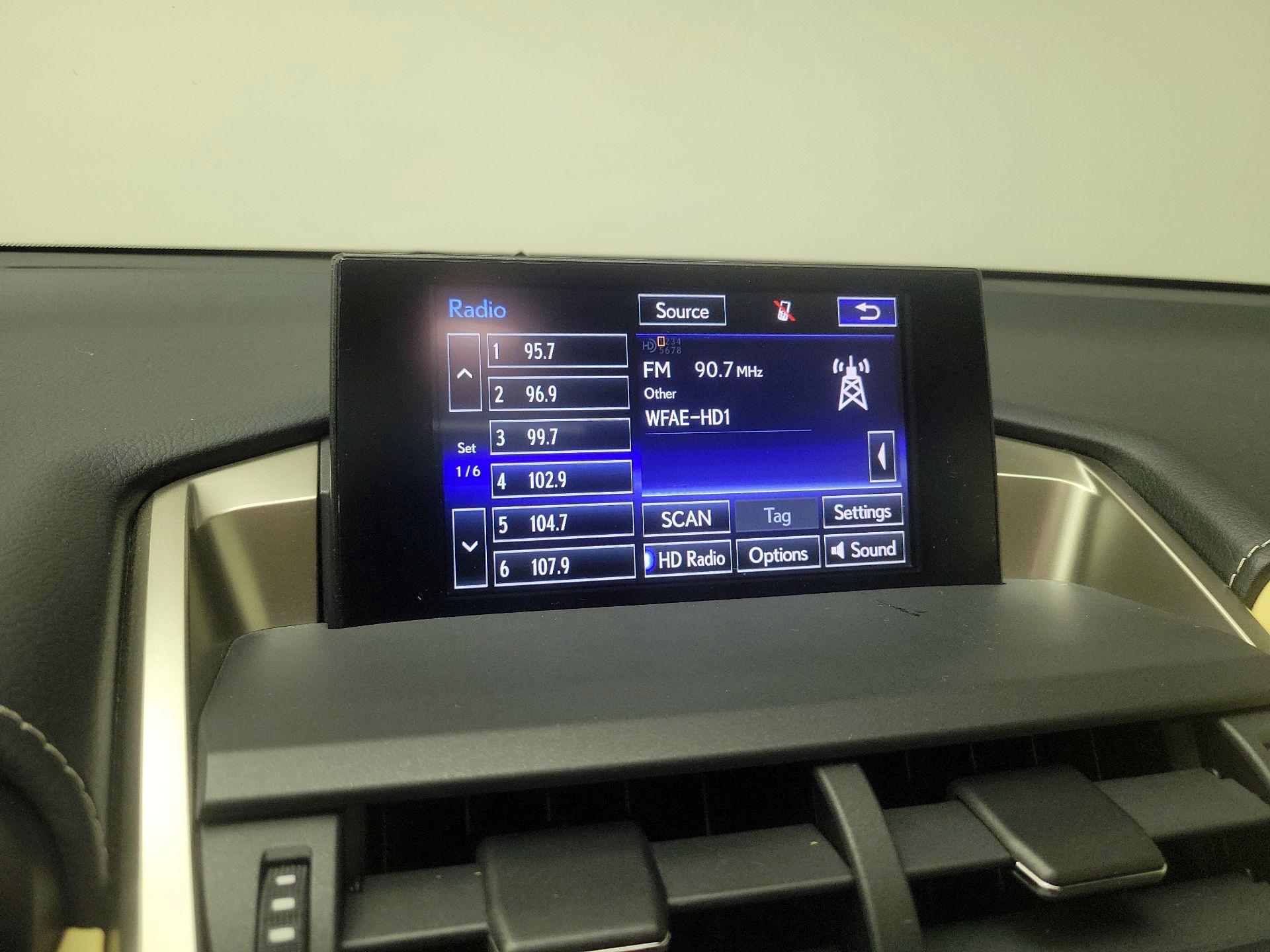 Thumbnail: 2015 Lexus NX - 14