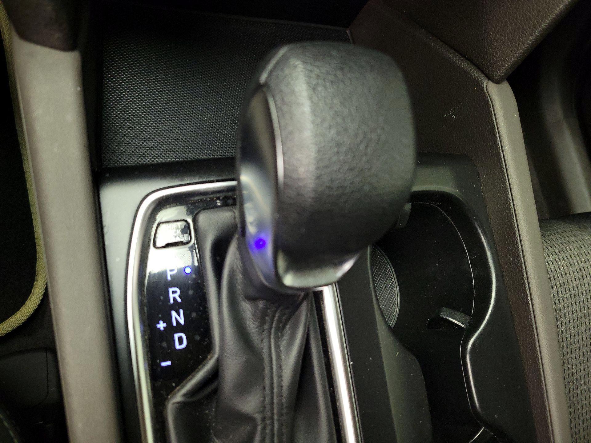 Thumbnail: 2019 Hyundai Santa Fe - 17