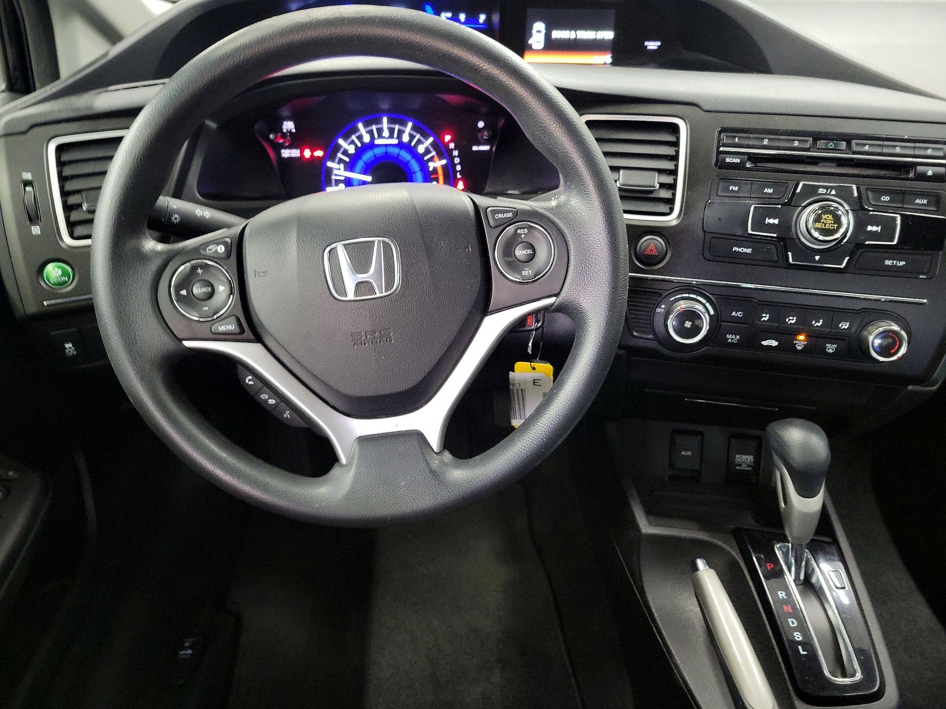 Thumbnail: 2015 Honda Civic - 10