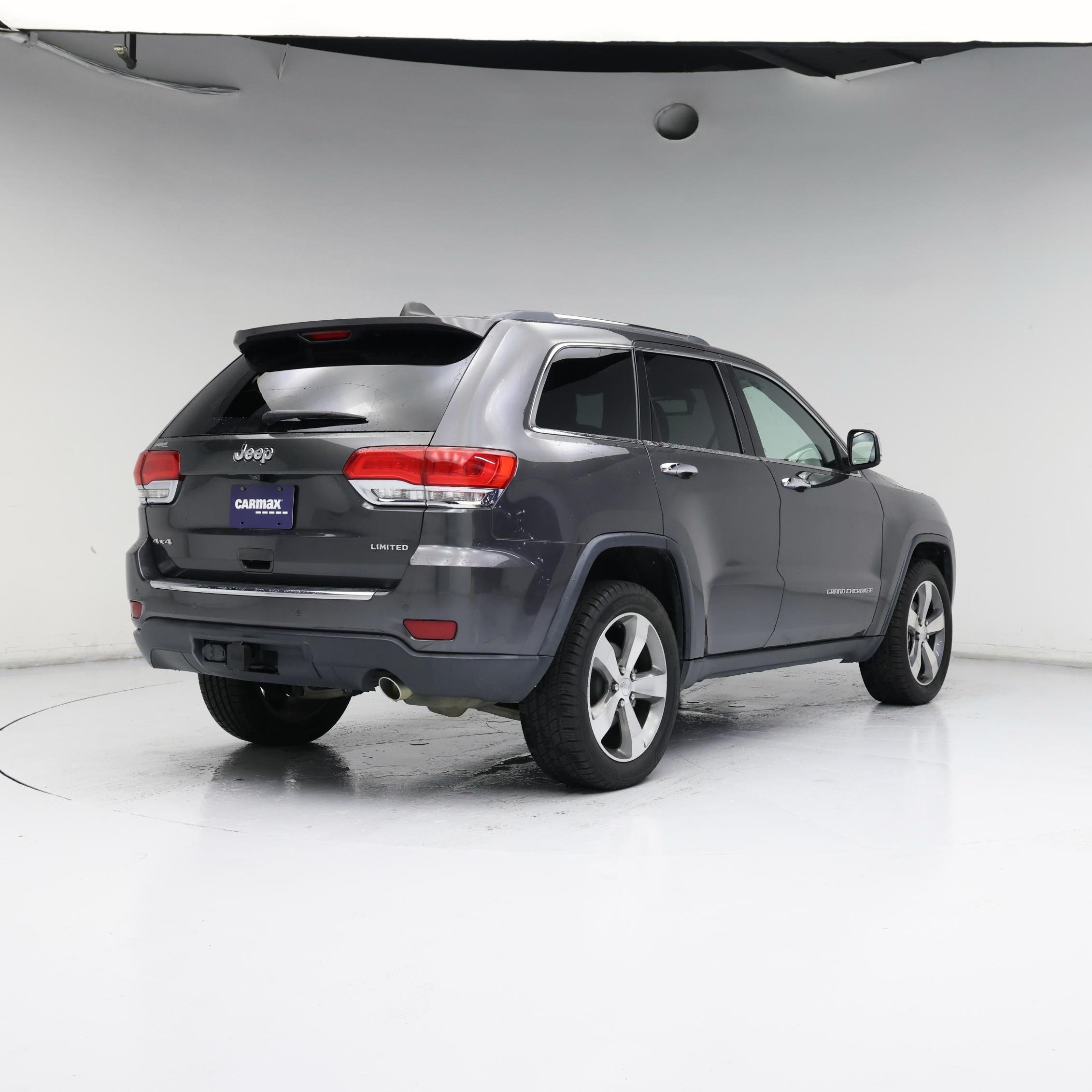 Thumbnail: 2015 Jeep Grand Cherokee - 8