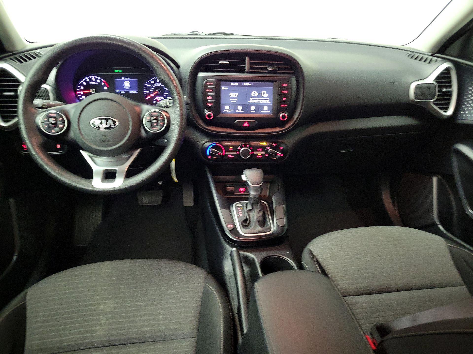 Thumbnail: 2020 Kia Soul - 9