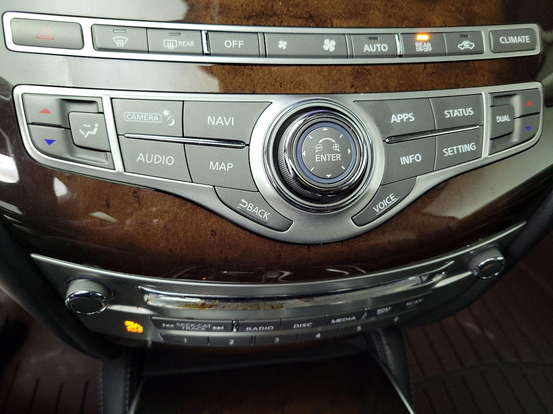 Thumbnail: 2017 INFINITI QX60 - 17