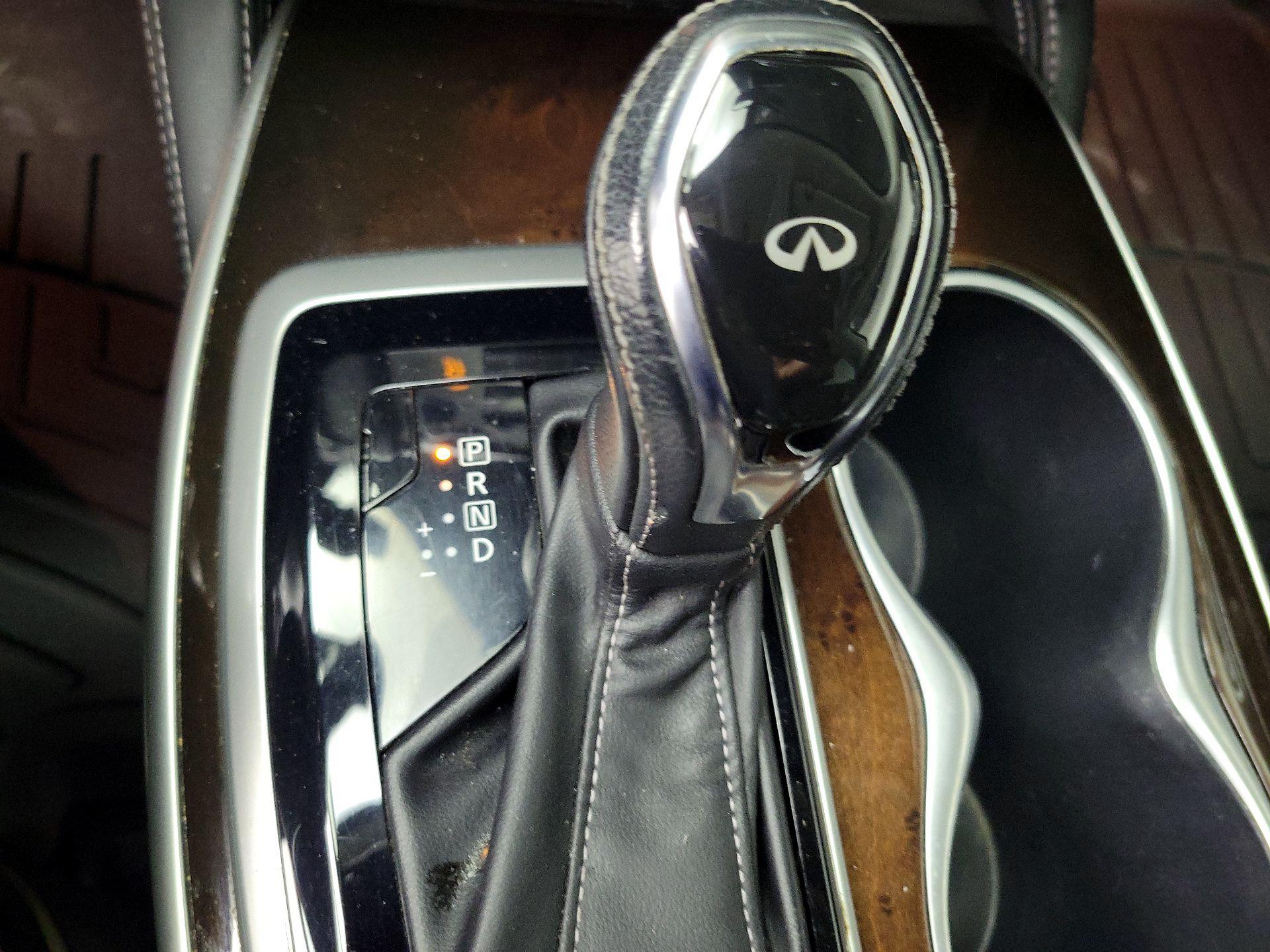 Thumbnail: 2017 INFINITI QX60 - 18