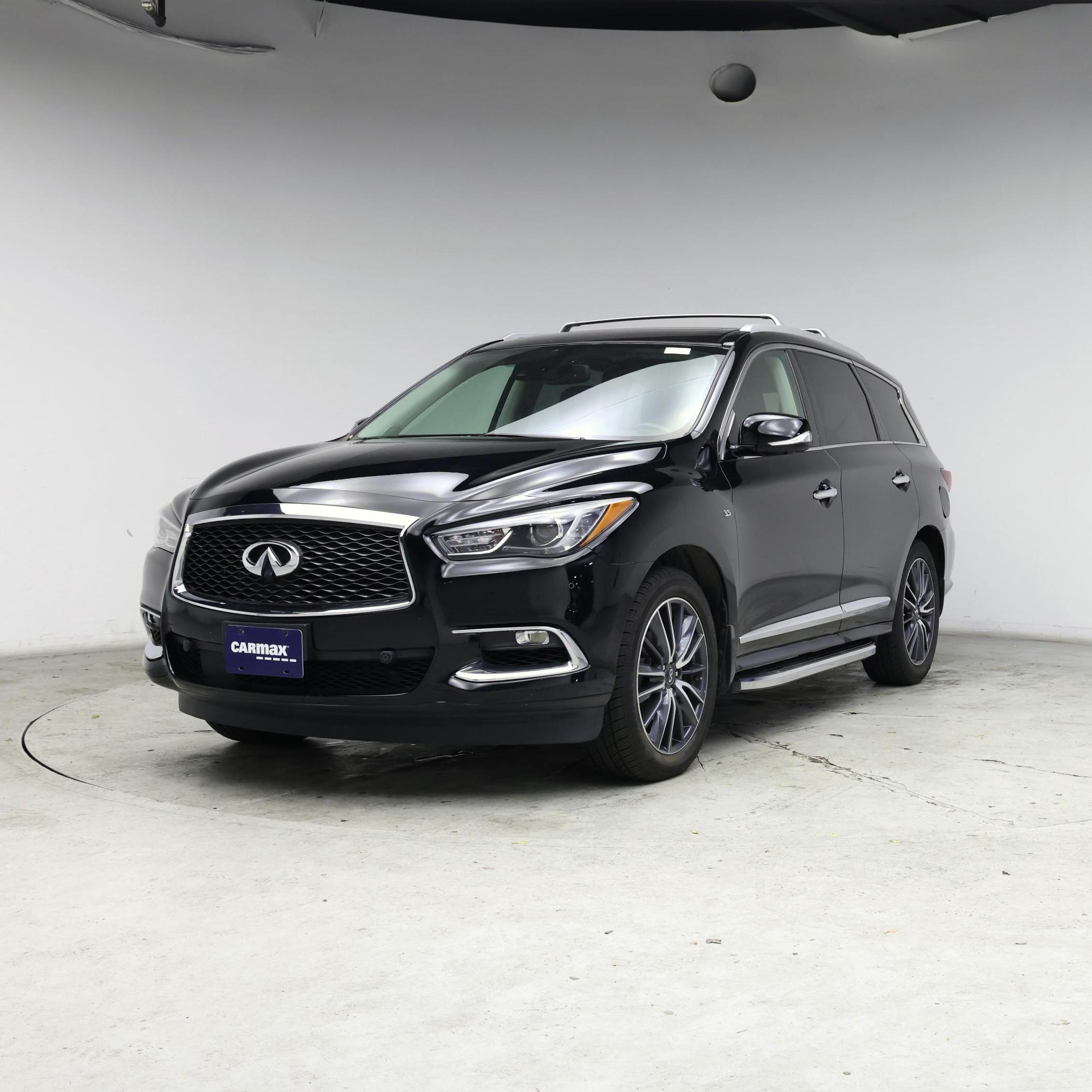 Thumbnail: 2017 INFINITI QX60 - 4