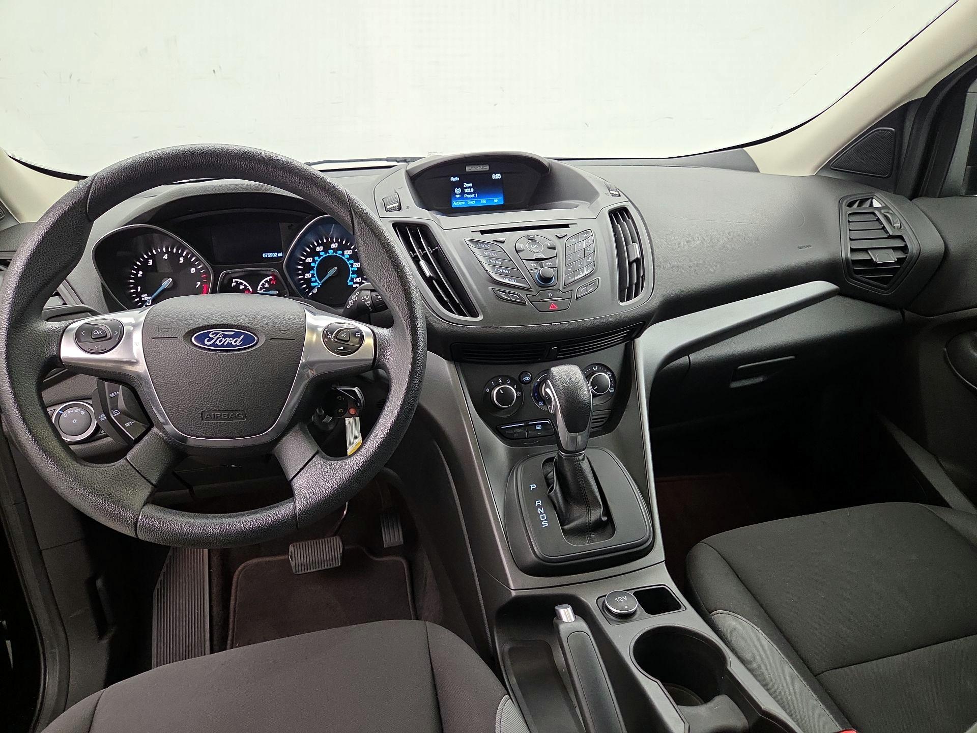 Thumbnail: 2016 Ford Escape - 9