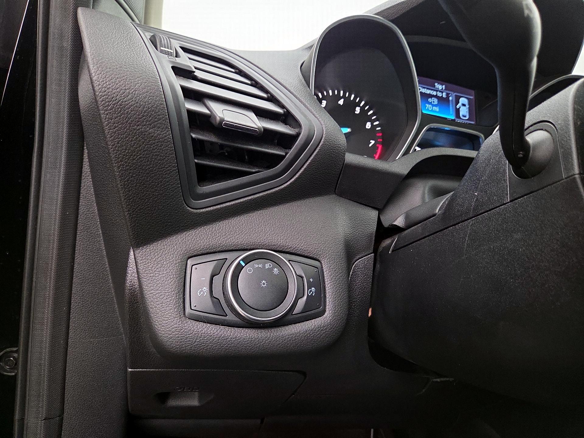 Thumbnail: 2016 Ford Escape - 13