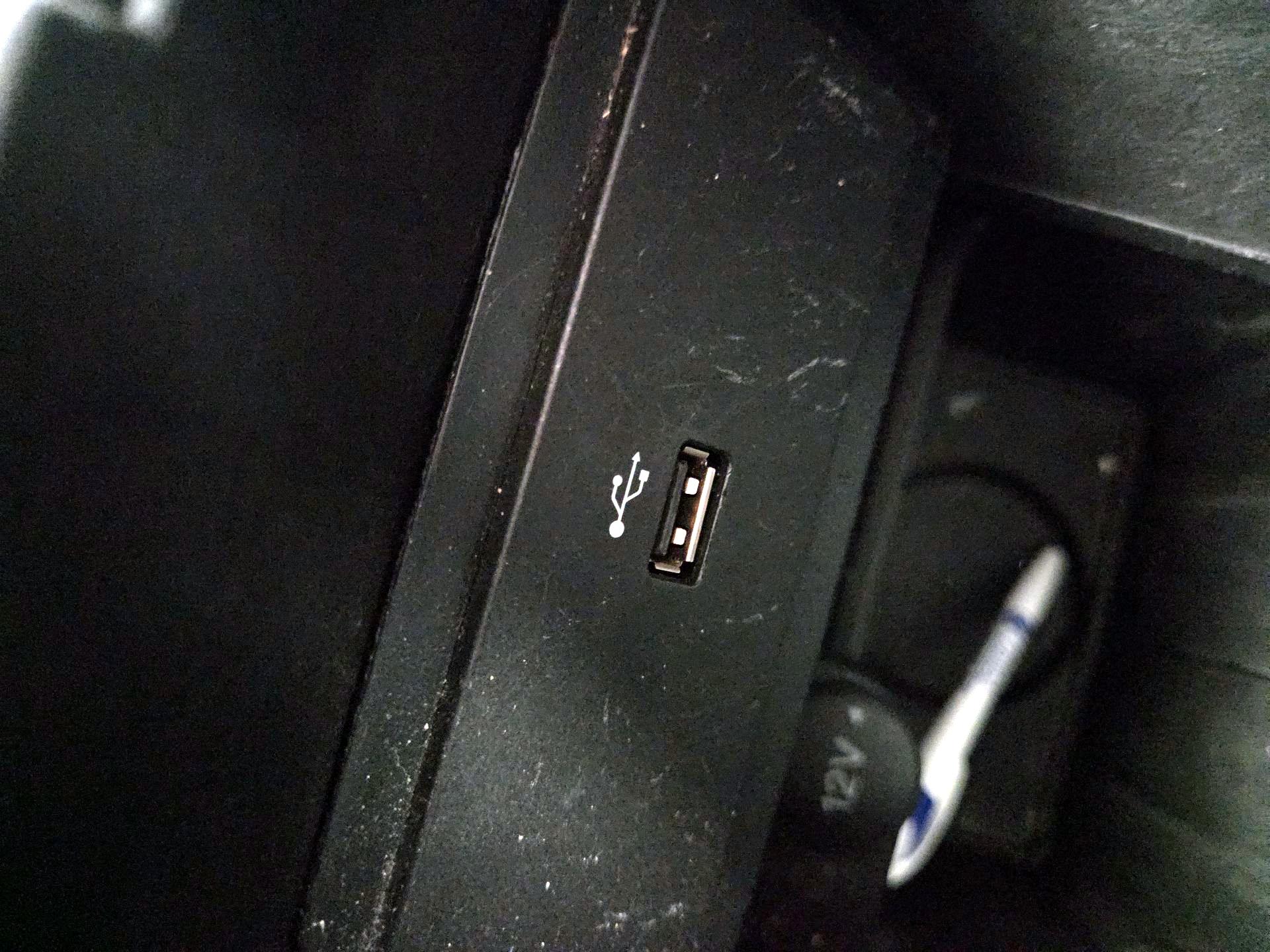 Thumbnail: 2016 Ford Escape - 18