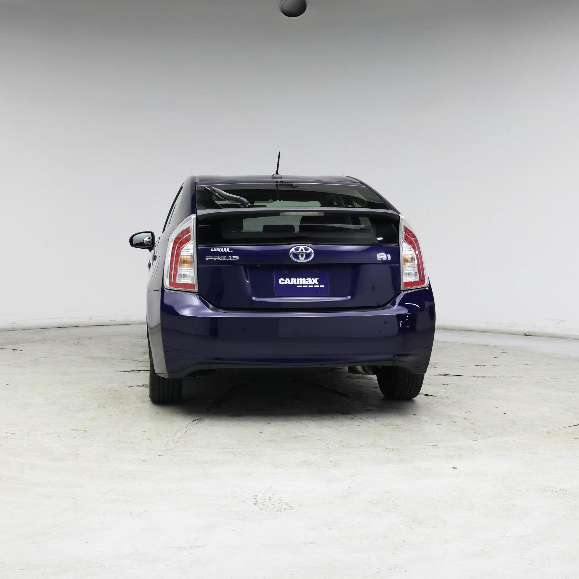 Thumbnail: 2014 Toyota Prius - 6