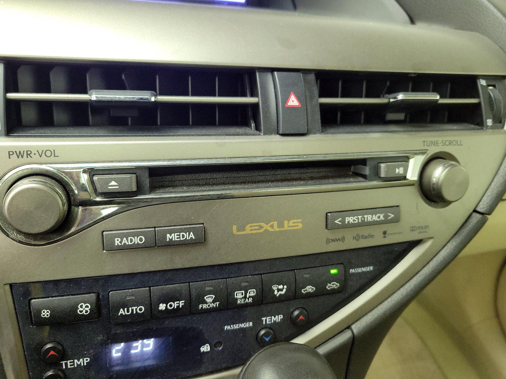 Thumbnail: 2014 Lexus RX - 16