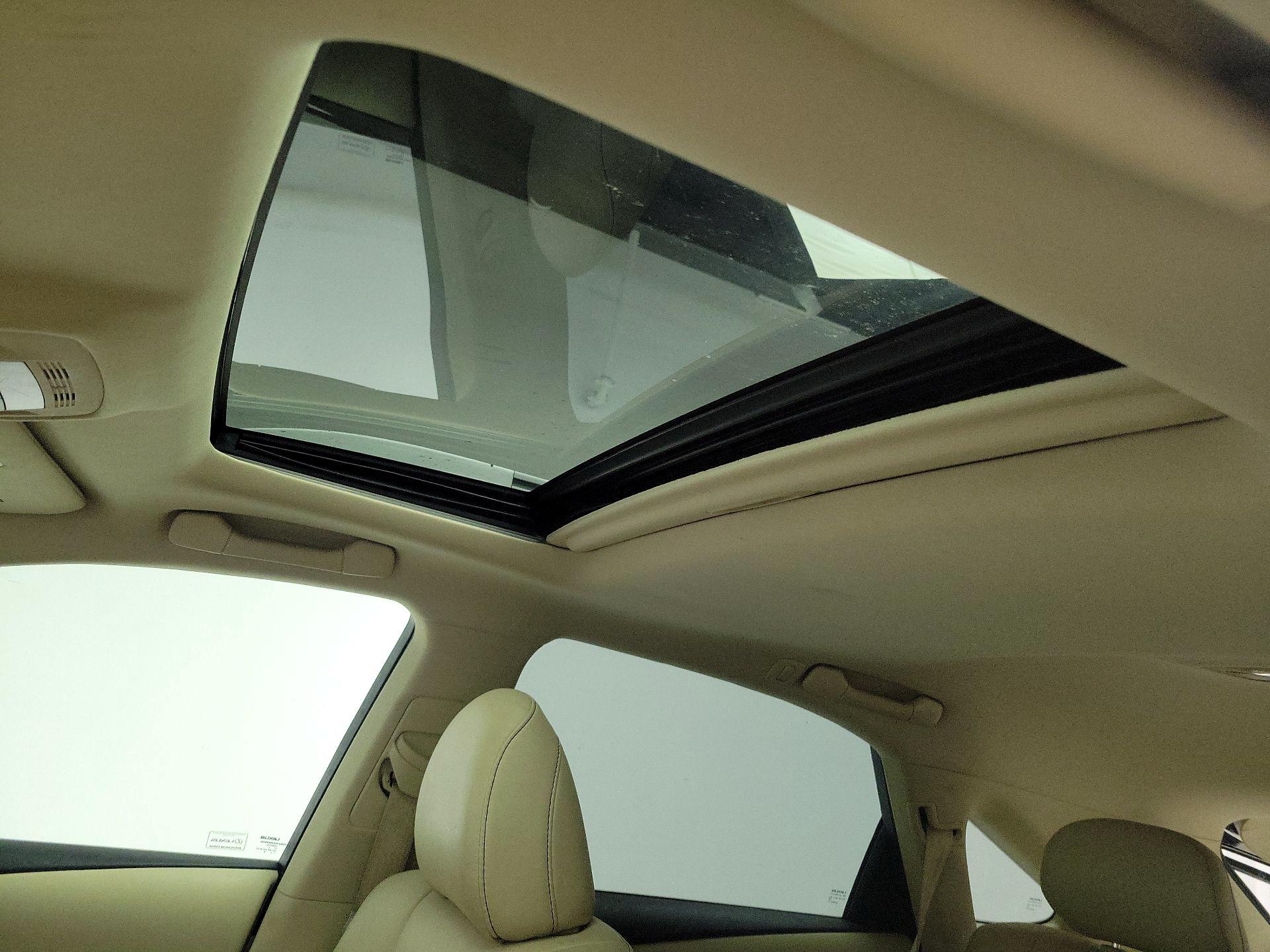 Thumbnail: 2014 Lexus RX - 19