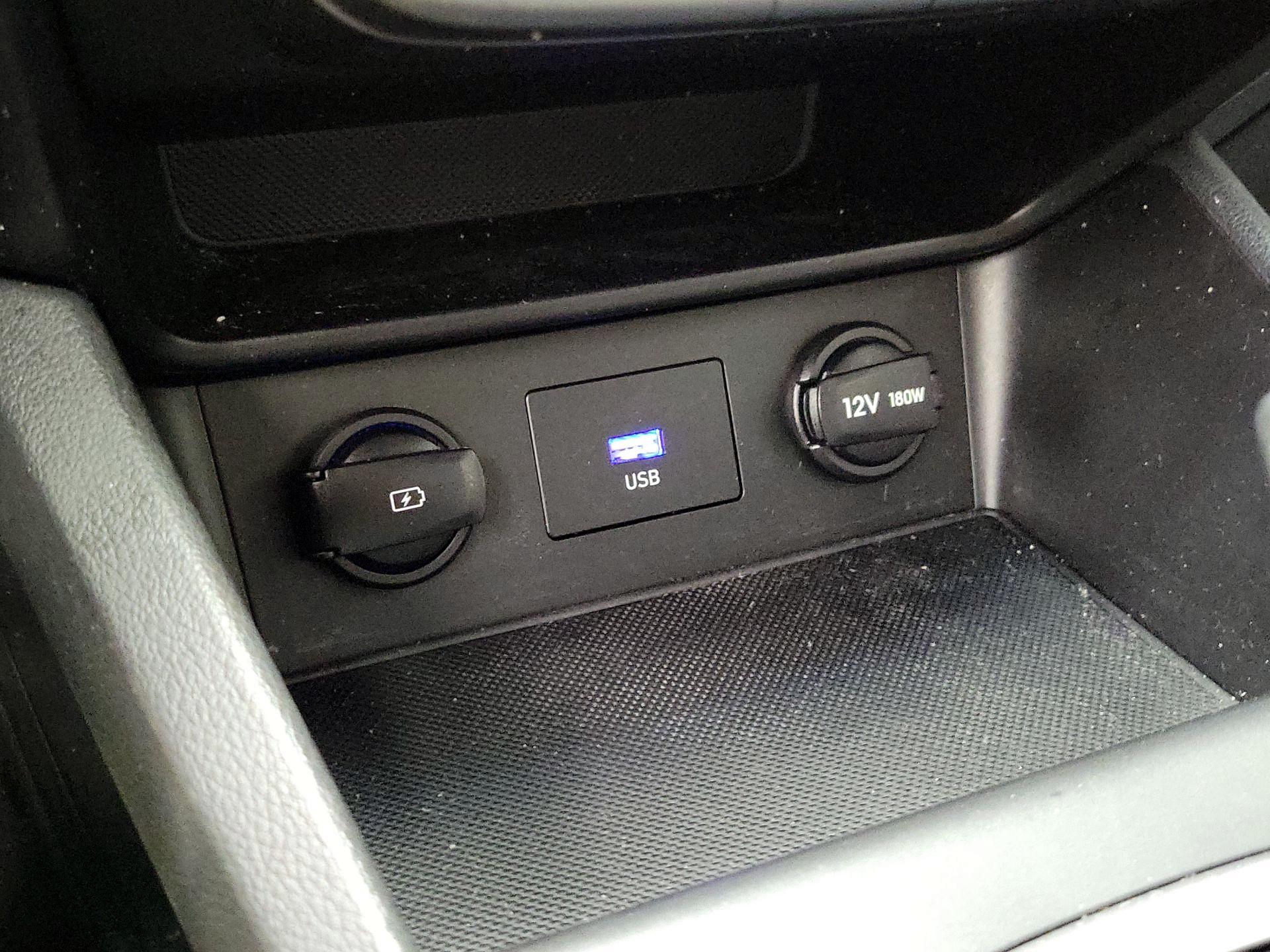 Thumbnail: 2022 Hyundai Kona - 18