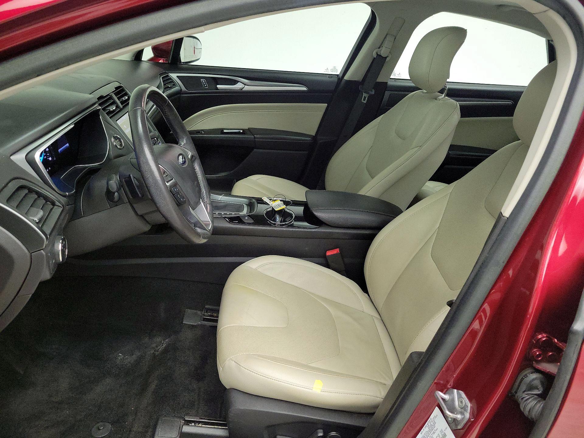 Thumbnail: 2014 Ford Fusion - 11