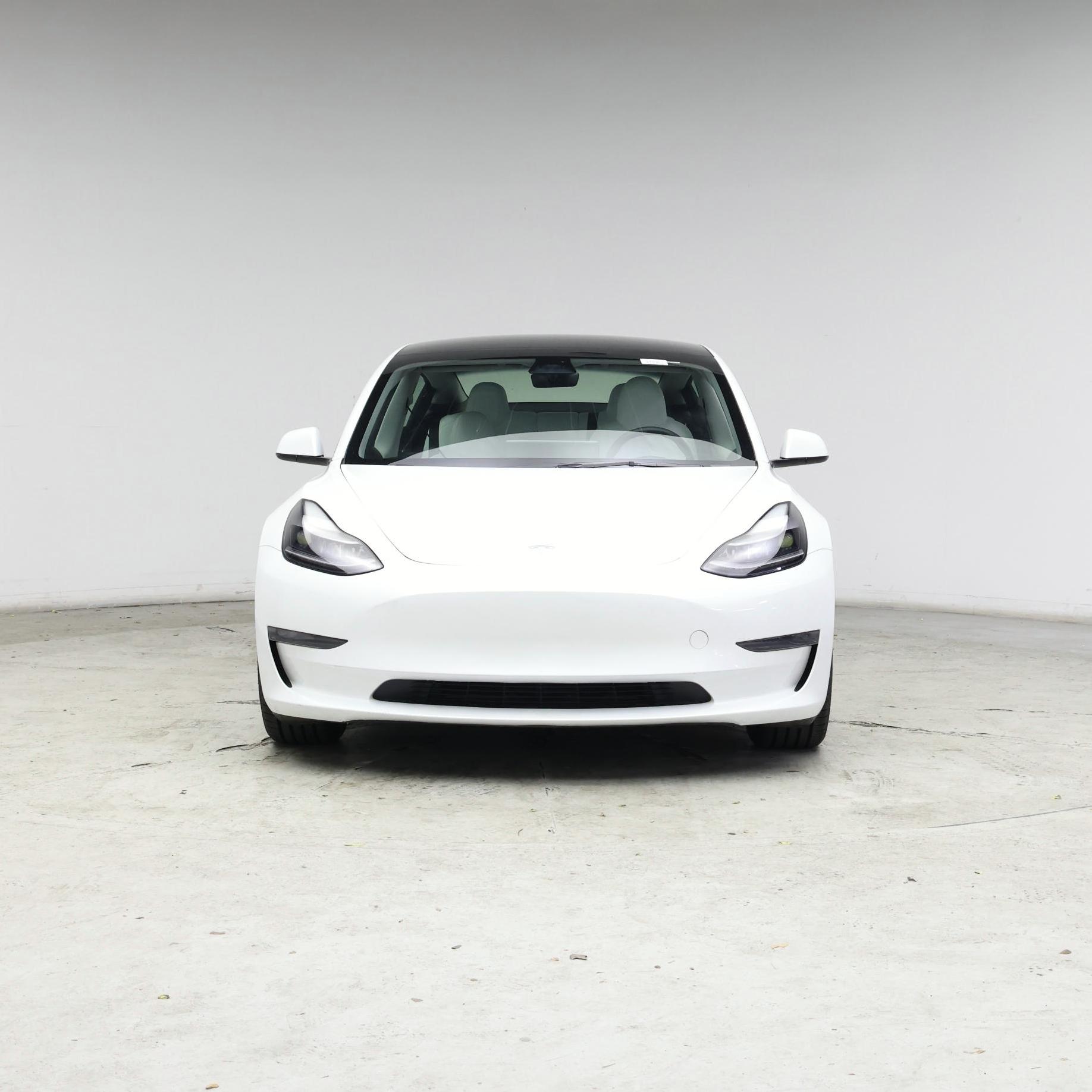 Thumbnail: 2023 Tesla Model 3 - 5