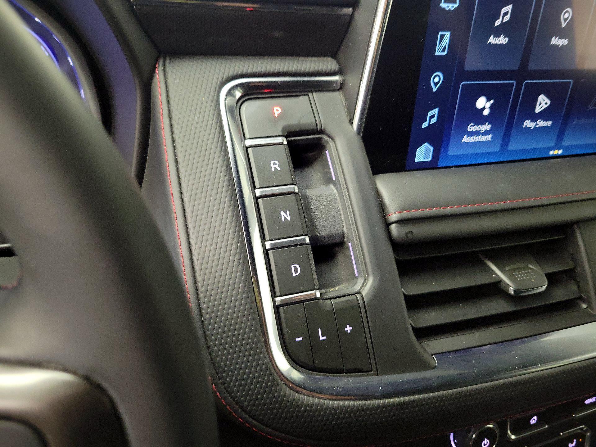 Thumbnail: 2023 Chevrolet Suburban - 17