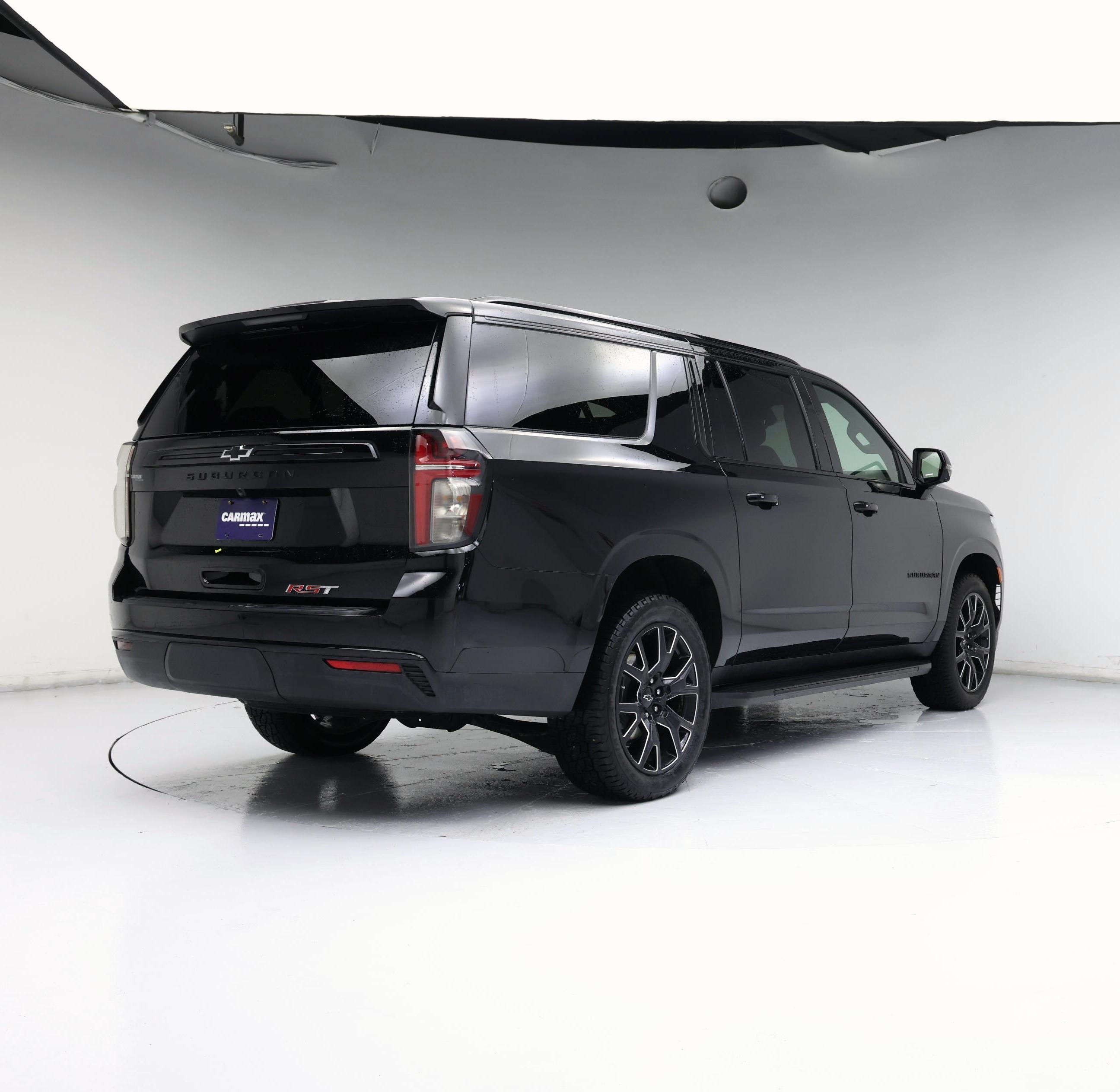 Thumbnail: 2023 Chevrolet Suburban - 8