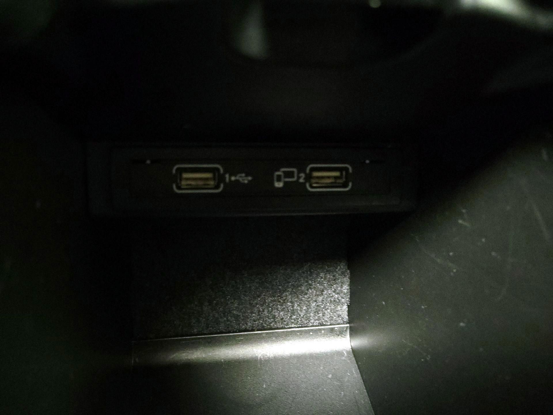 Thumbnail: 2018 Mercedes-Benz GLA - 18