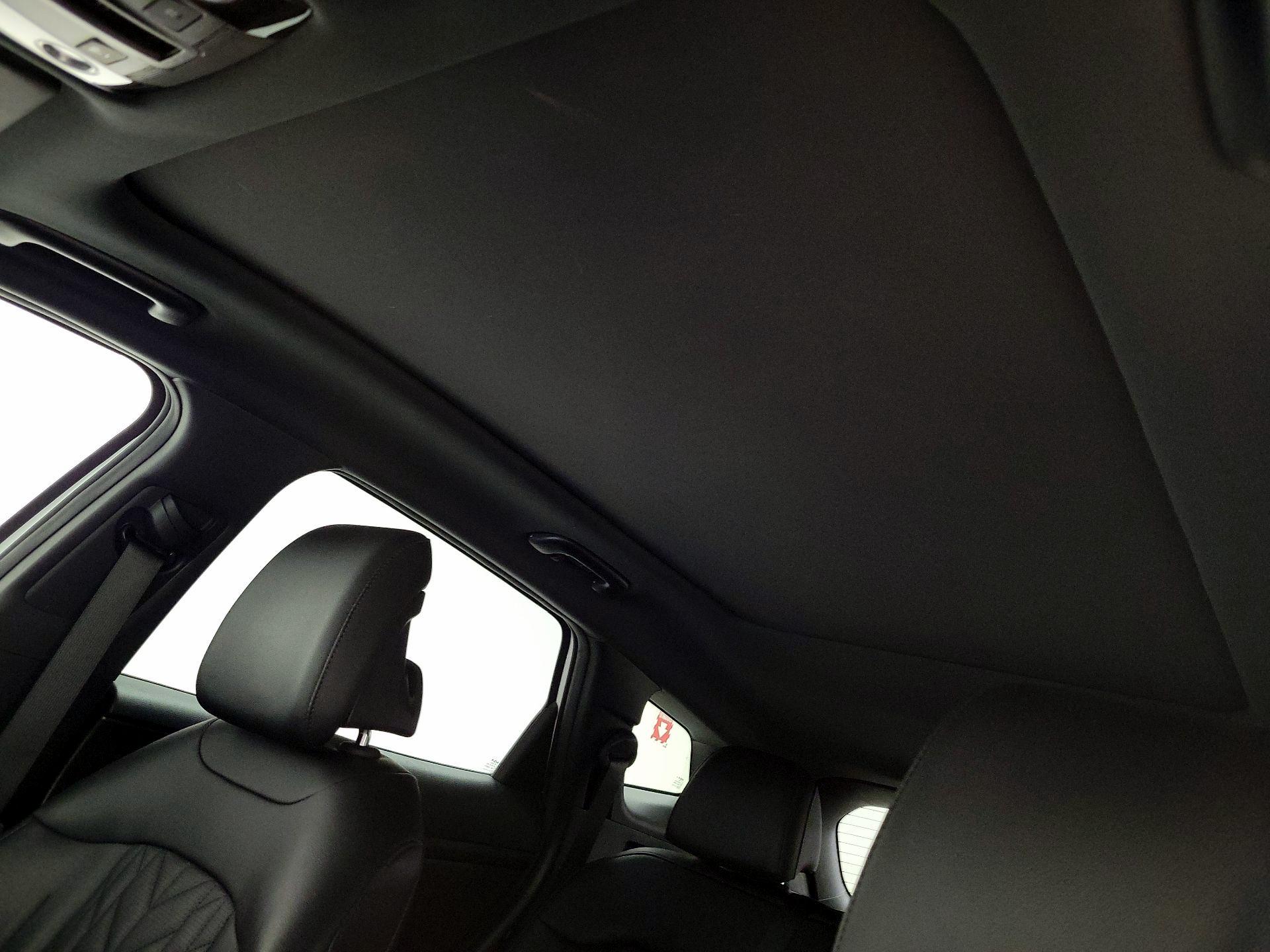 Thumbnail: 2023 Kia Sportage - 19