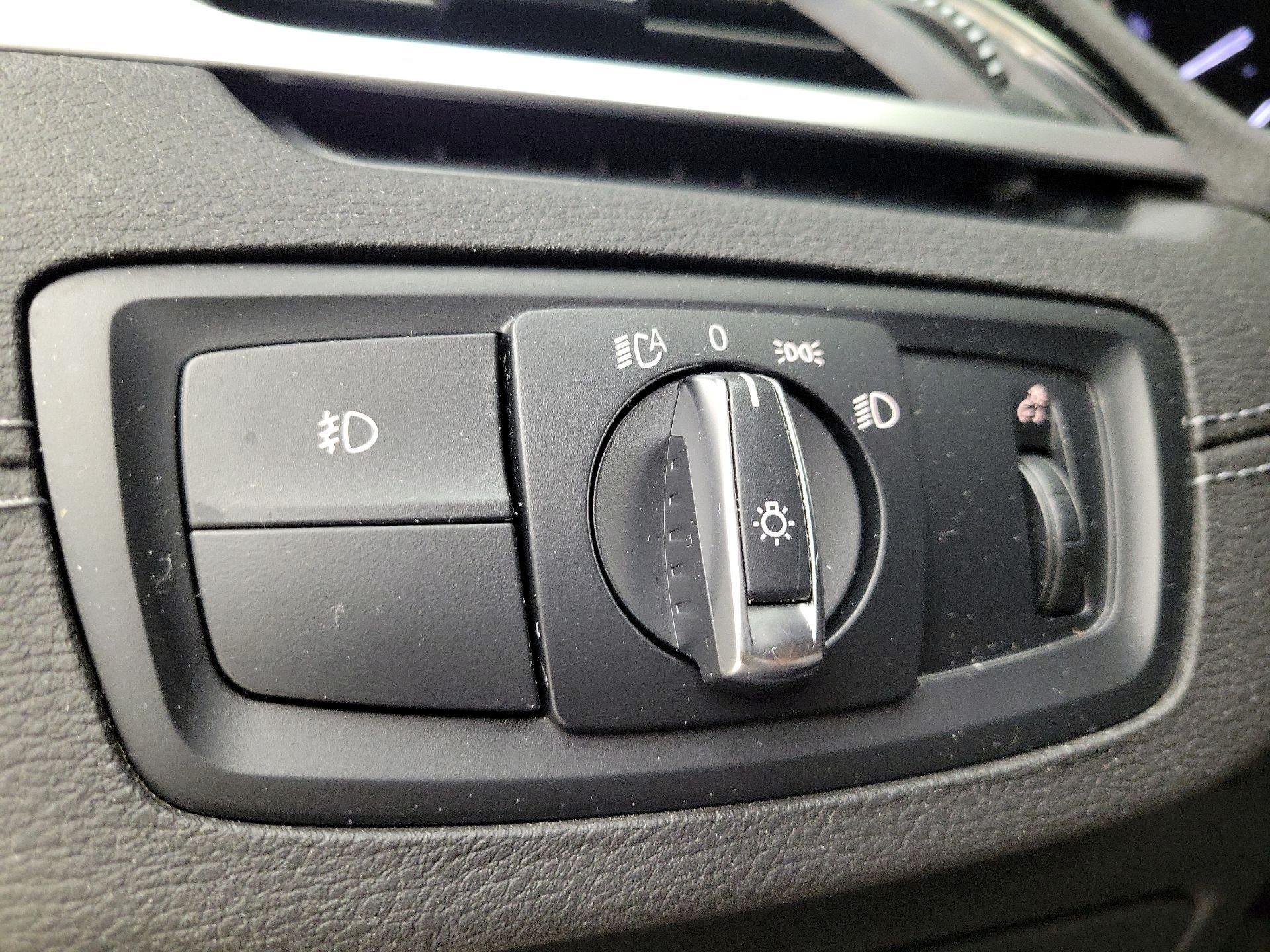 Thumbnail: 2020 BMW X2 - 13